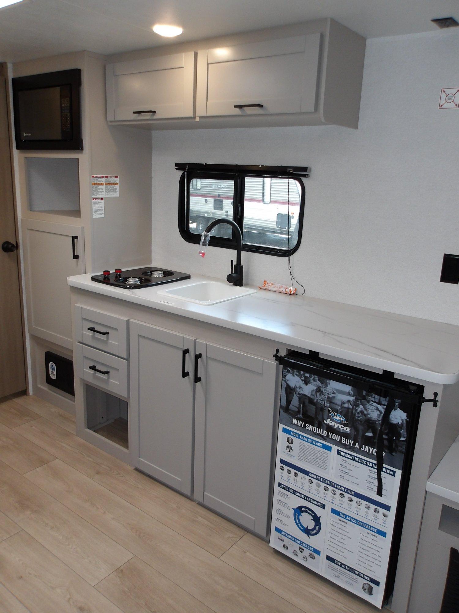 2027 Jayco 2027 Jayco Jay Flight - thumbnail 10