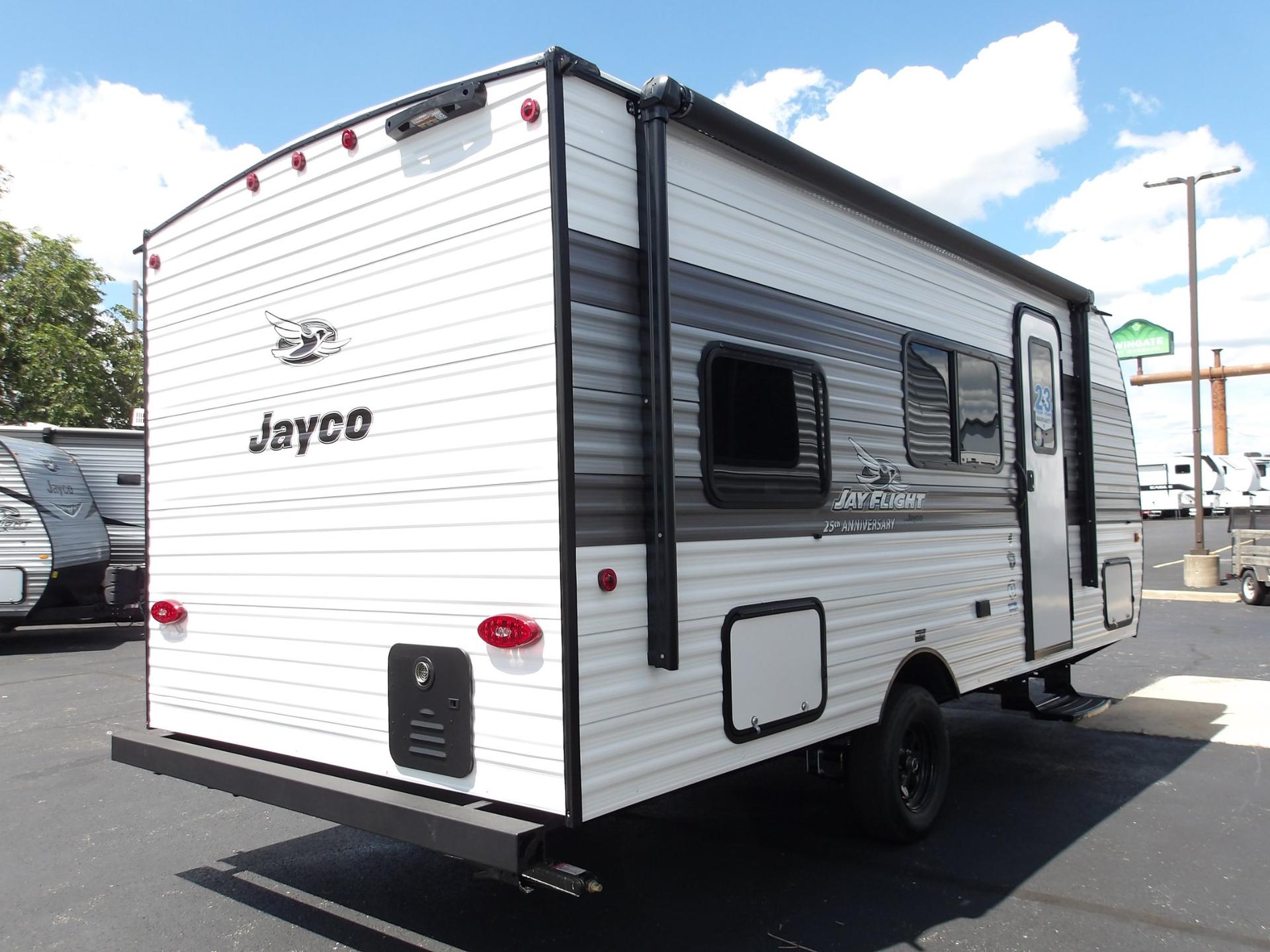 2027 Jayco 2027 Jayco Jay Flight - thumbnail 4