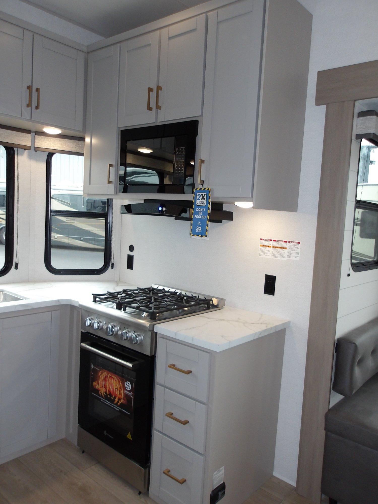 2027 Jayco 2027 Jayco Jay Flight Bungalow - thumbnail 20
