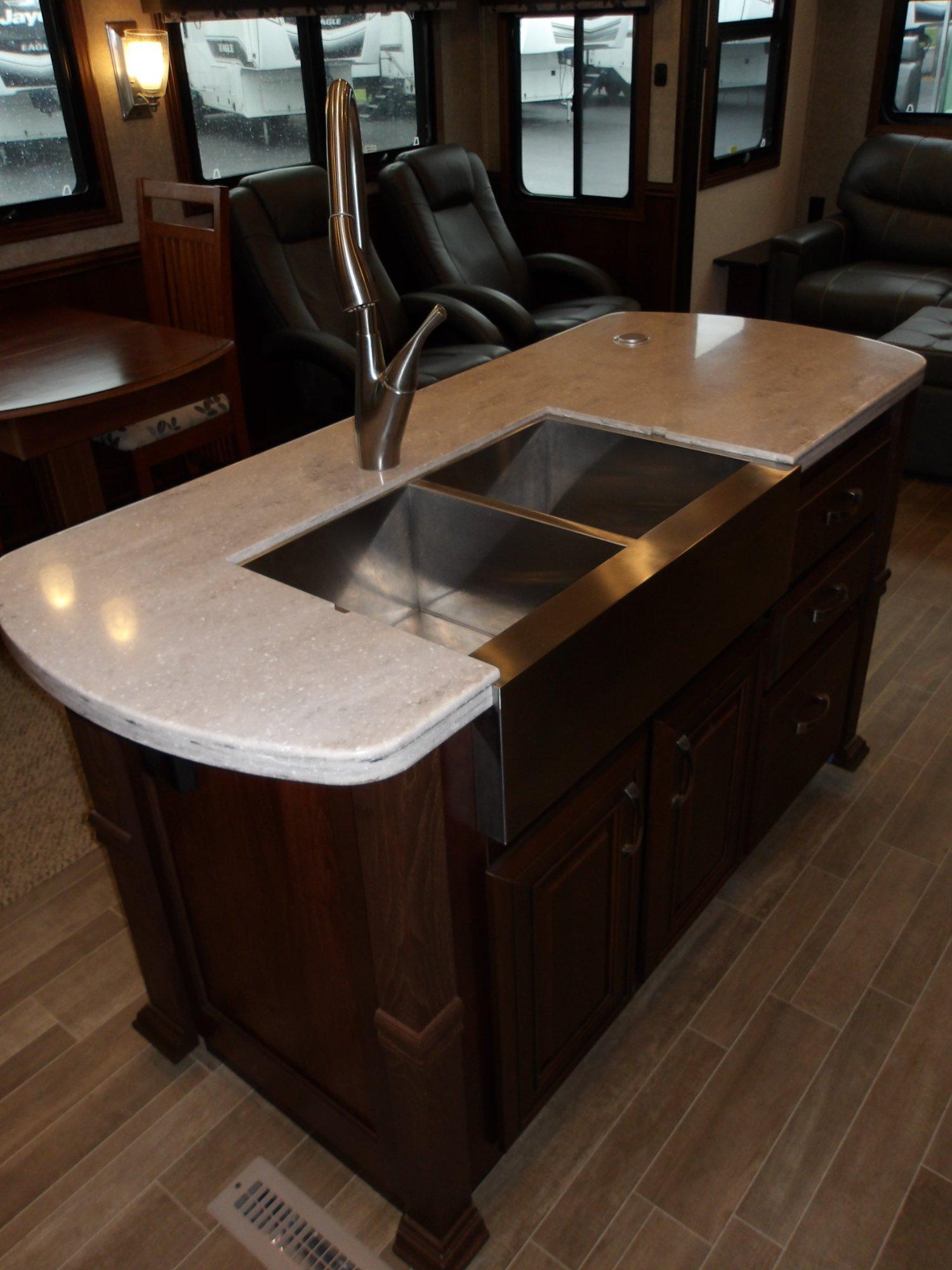 2018 Jayco 2018 Jayco Pinnacle - thumbnail 22