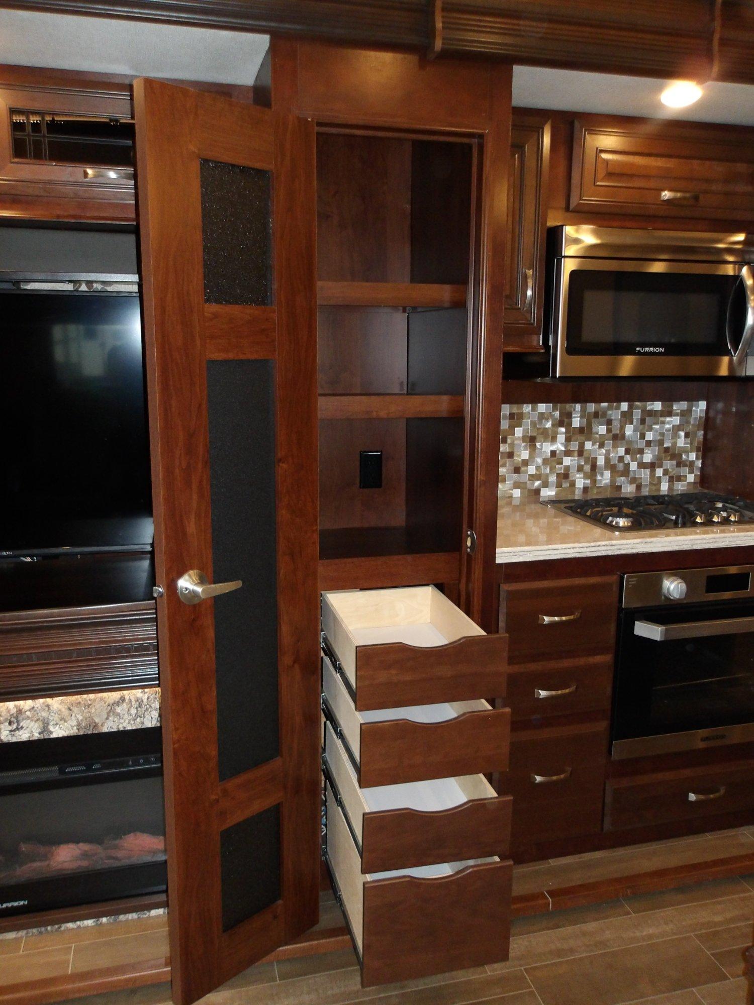 2018 Jayco 2018 Jayco Pinnacle - thumbnail 37
