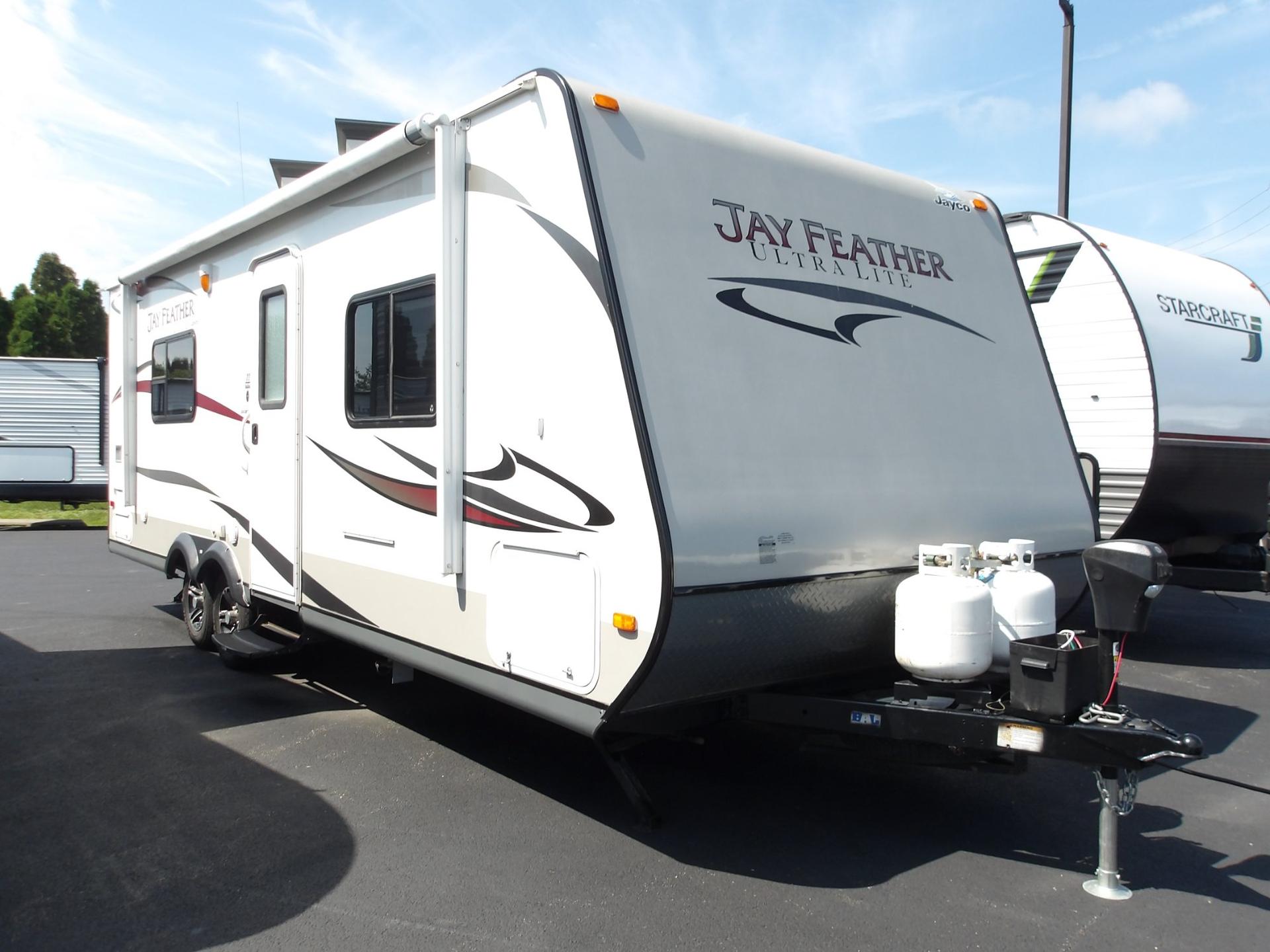 2013 Jayco Jay Feather 221