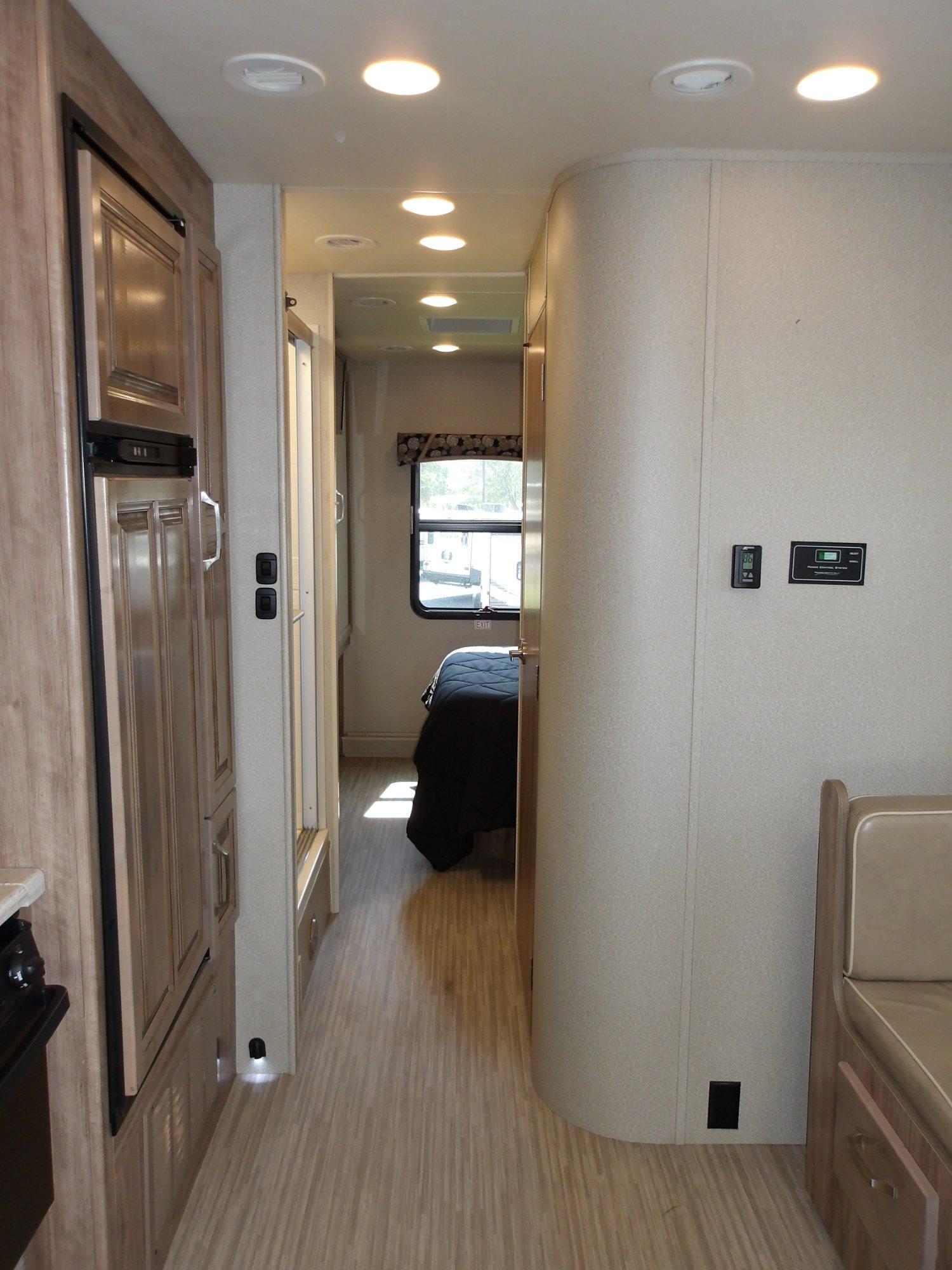 2019 Jayco 2019 Jayco Greyhawk Prestige - thumbnail 34