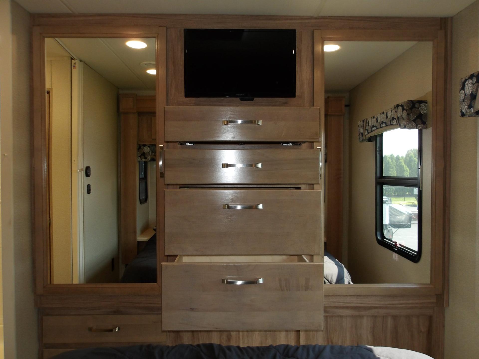 2019 Jayco 2019 Jayco Greyhawk Prestige - thumbnail 47