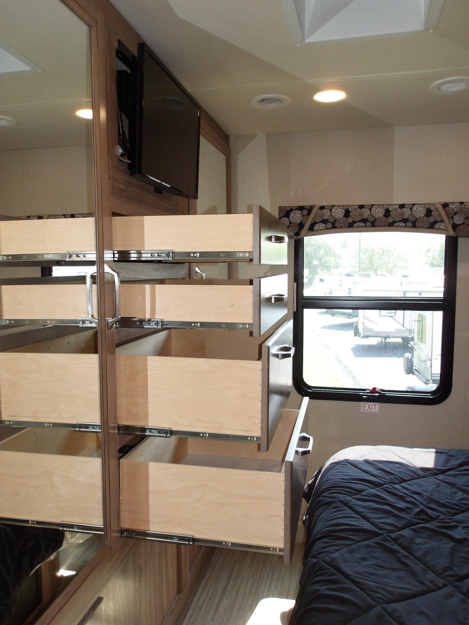2019 Jayco 2019 Jayco Greyhawk Prestige - thumbnail 48