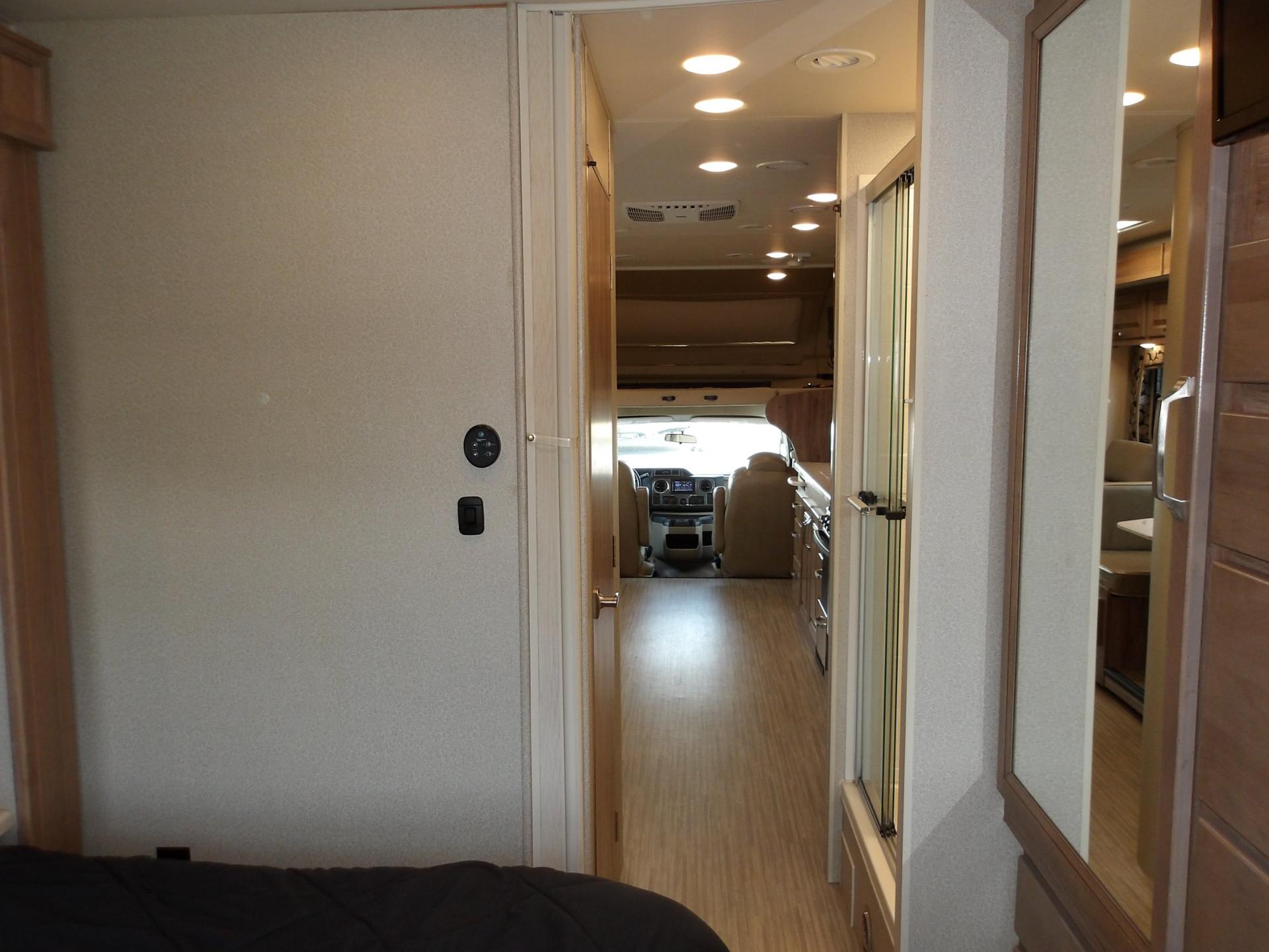 2019 Jayco 2019 Jayco Greyhawk Prestige - thumbnail 50