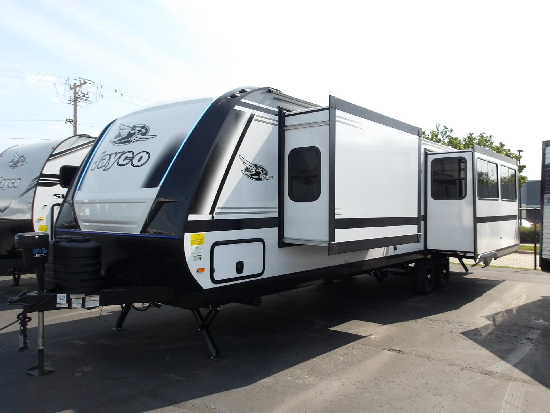 2027 Jayco 2027 Jayco Jay Feather - thumbnail 8