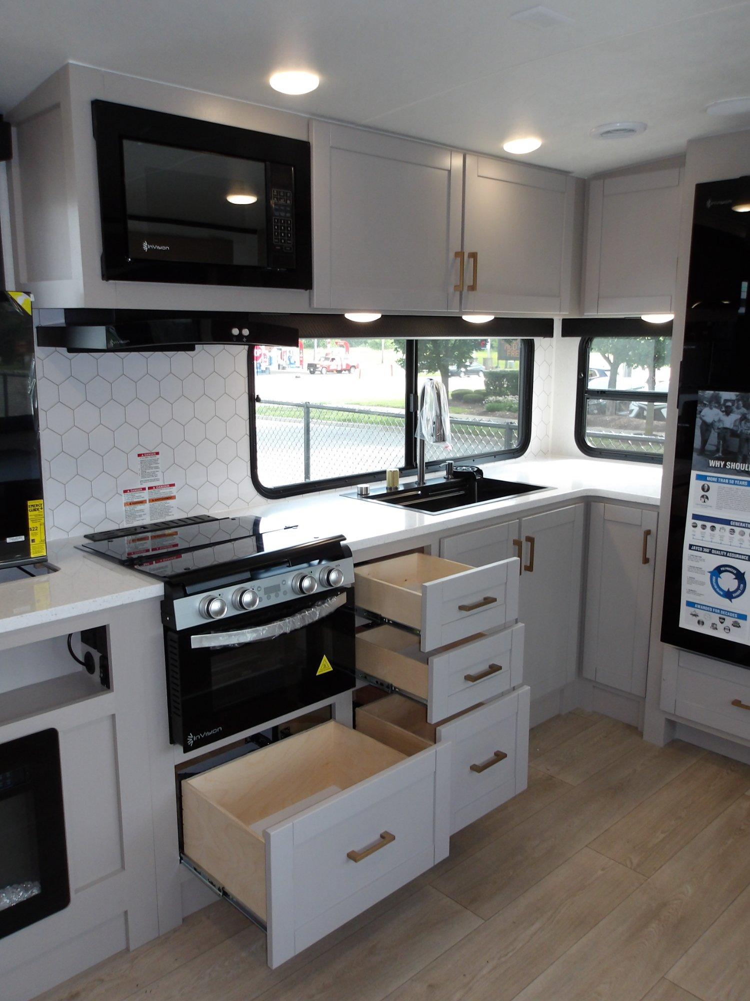 2027 Jayco 2027 Jayco Jay Feather - thumbnail 21