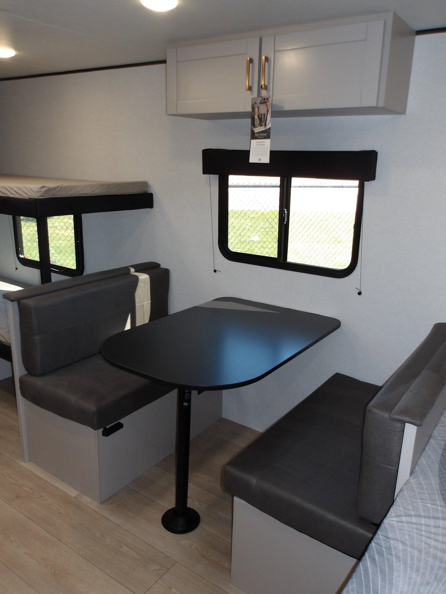 2027 Jayco 2027 Jayco Jay Feather Air SL - thumbnail 8