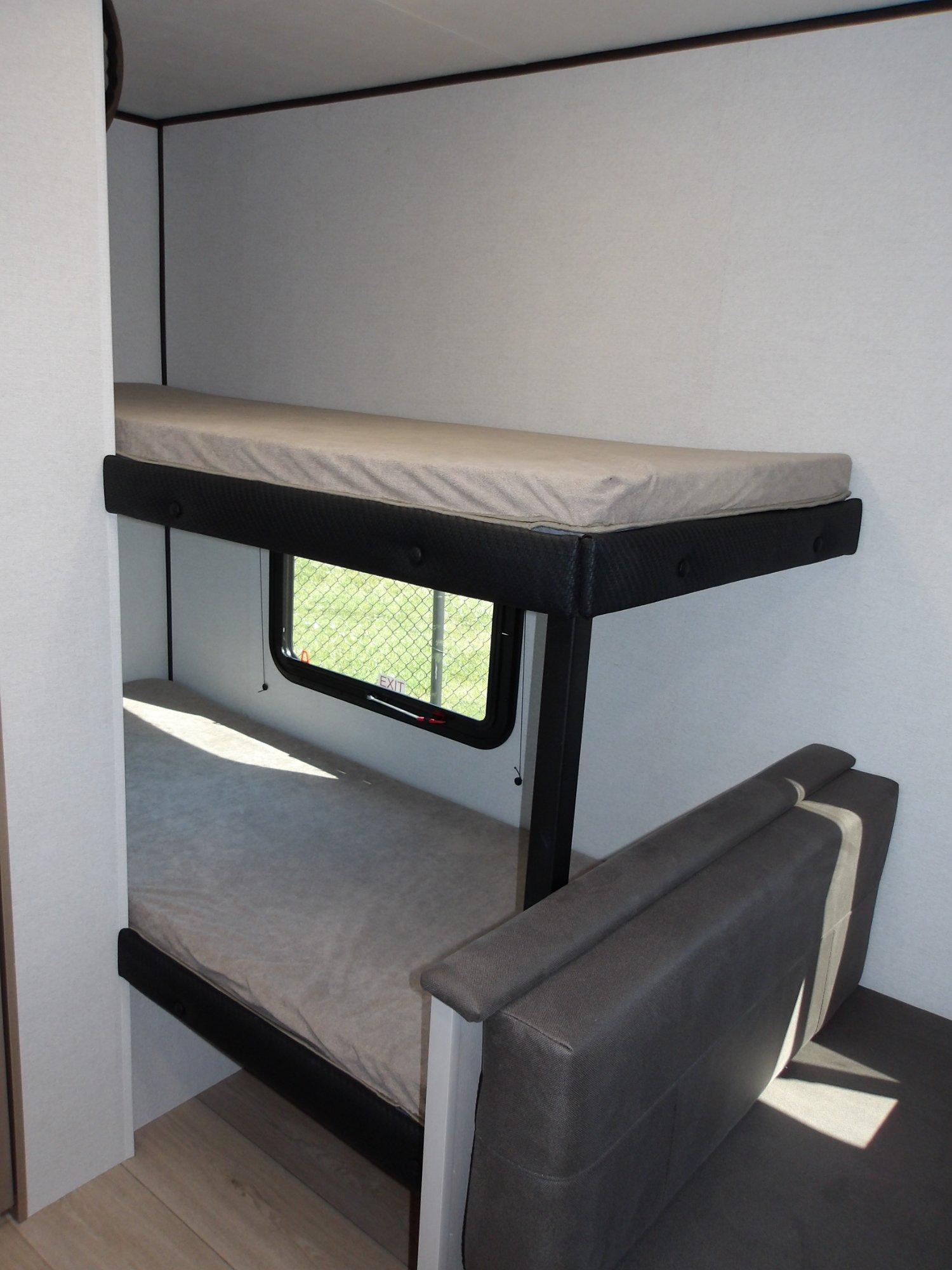 2027 Jayco 2027 Jayco Jay Feather Air SL - thumbnail 17