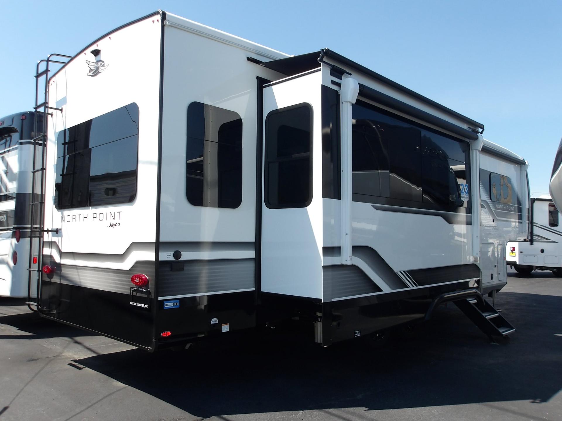 2027 Jayco 2027 Jayco North Point - thumbnail 8