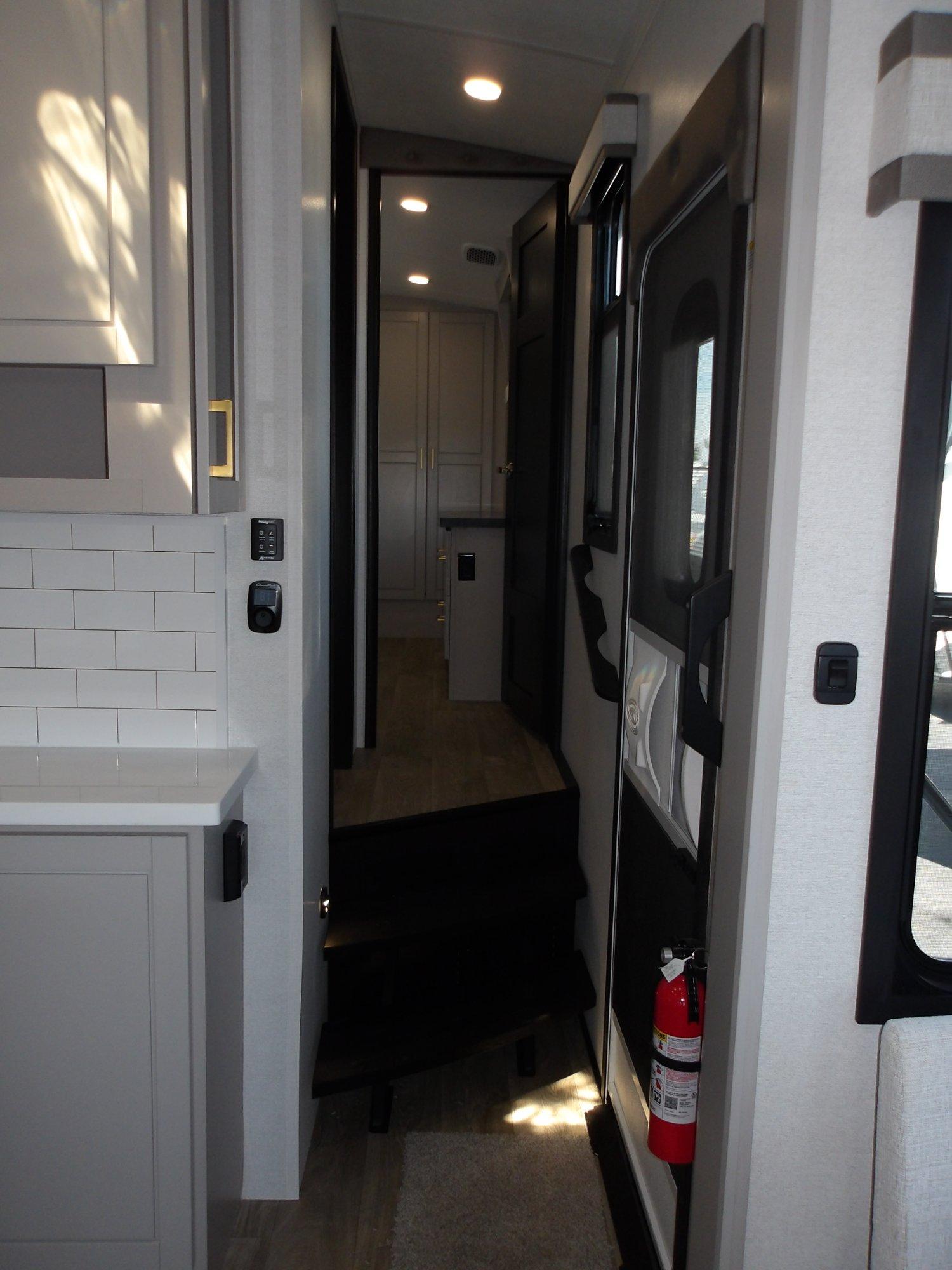 2027 Jayco 2027 Jayco North Point - thumbnail 50