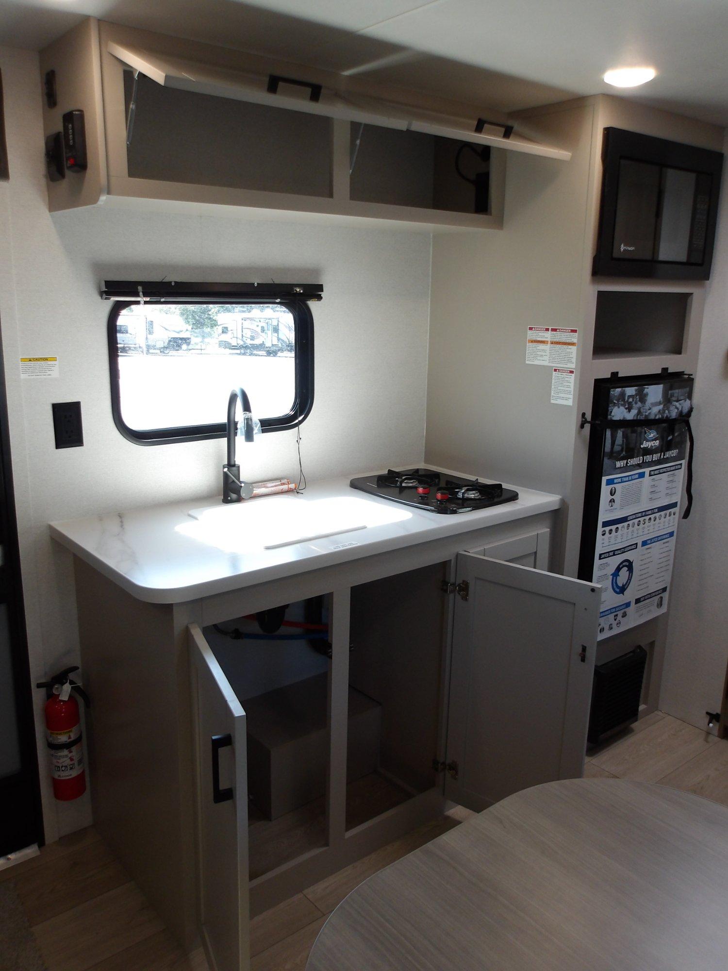 2027 Jayco 2027 Jayco Jay Flight - thumbnail 14