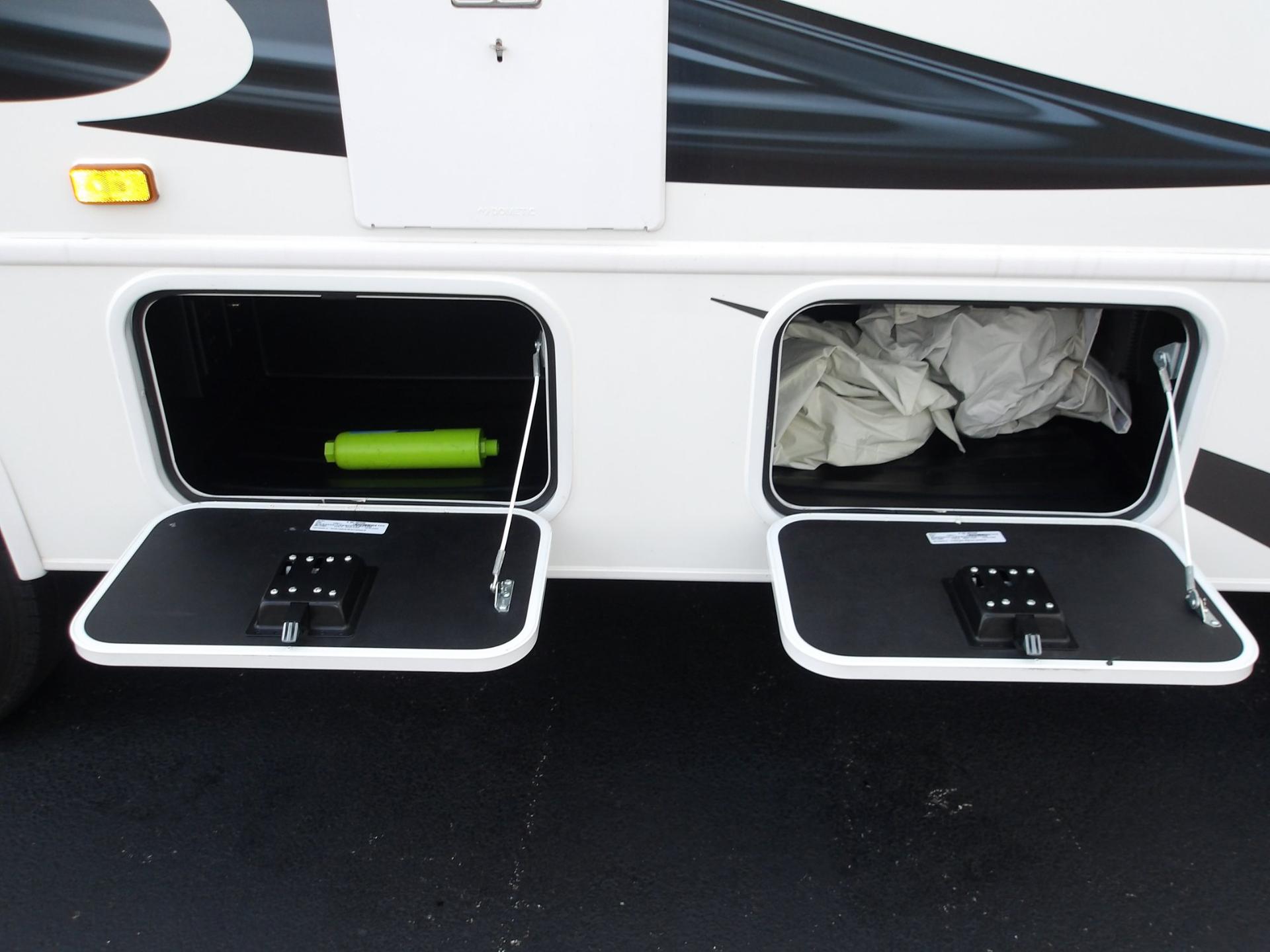 2022 Jayco 2022 Jayco Greyhawk - thumbnail 5
