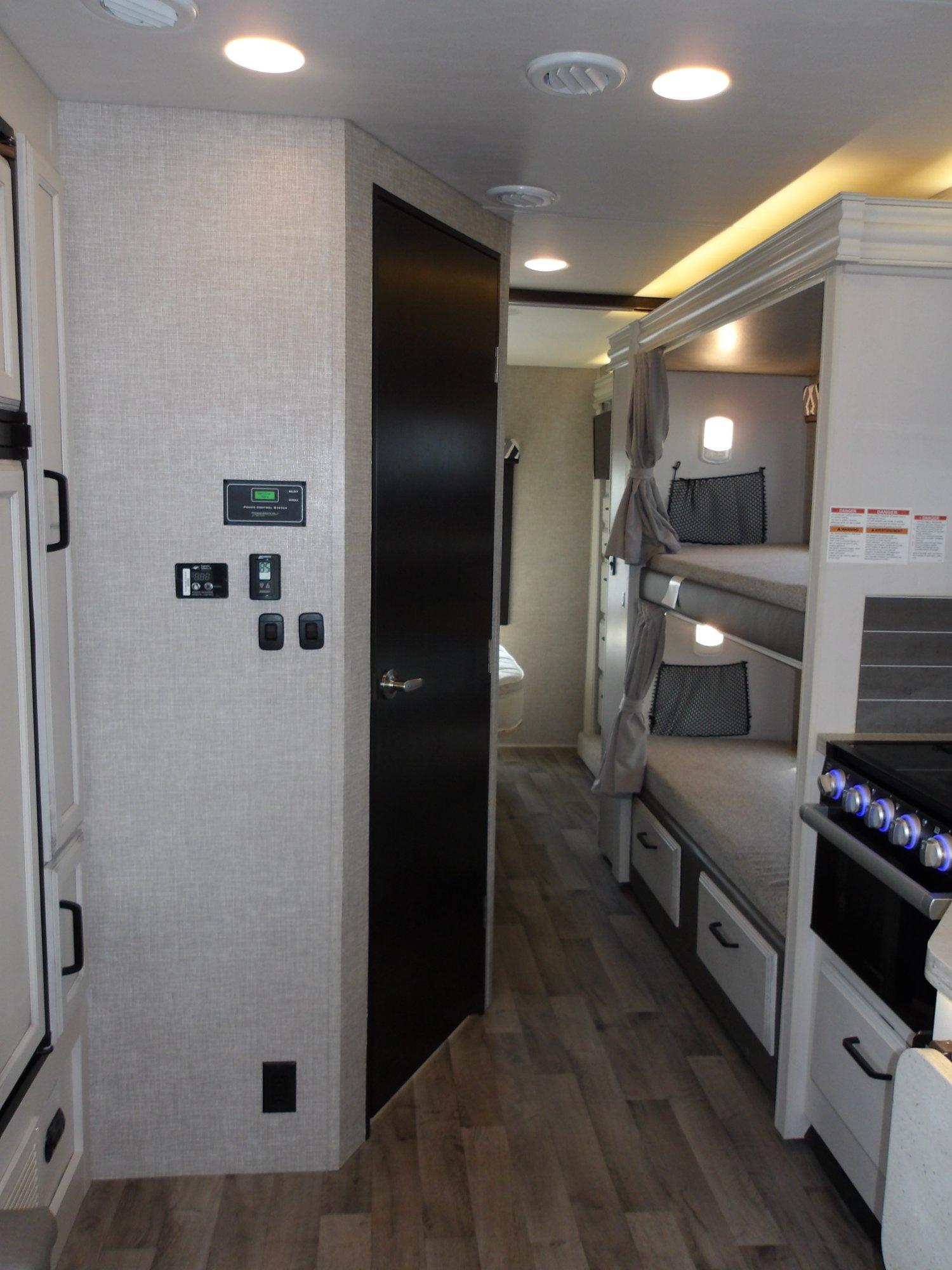 2022 Jayco 2022 Jayco Greyhawk - thumbnail 27