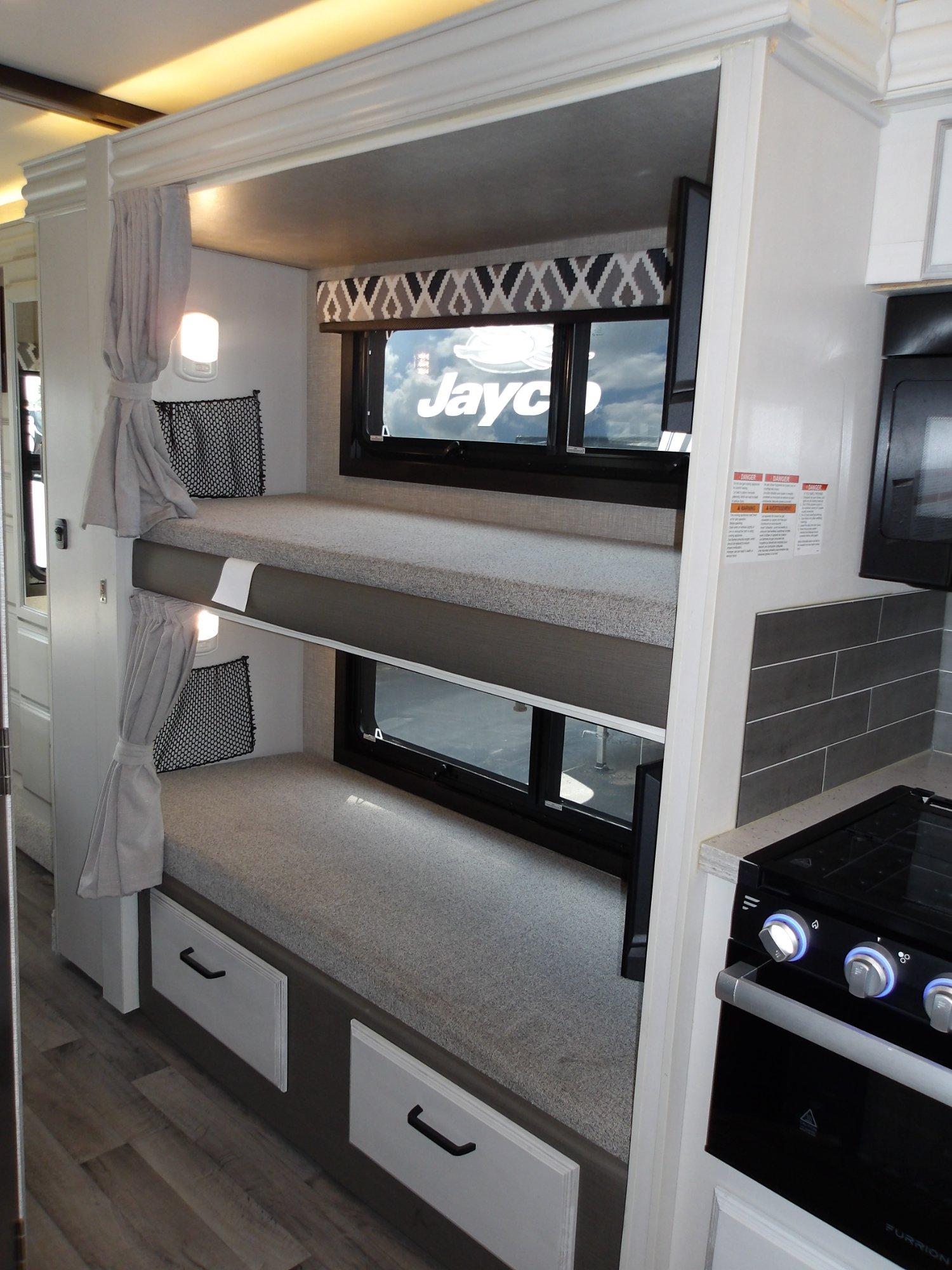 2022 Jayco 2022 Jayco Greyhawk - thumbnail 28