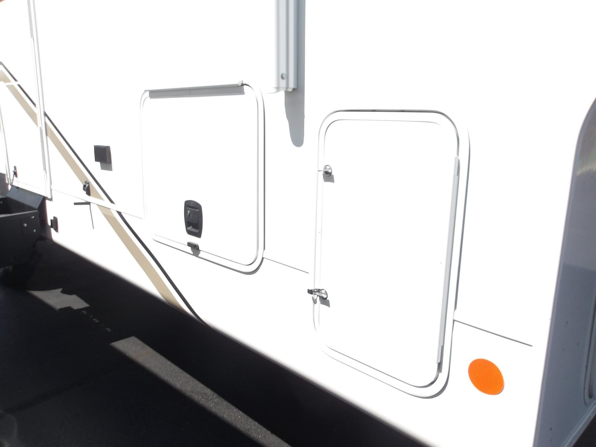 2027 Jayco 2027 Jayco Eagle SLE - thumbnail 5