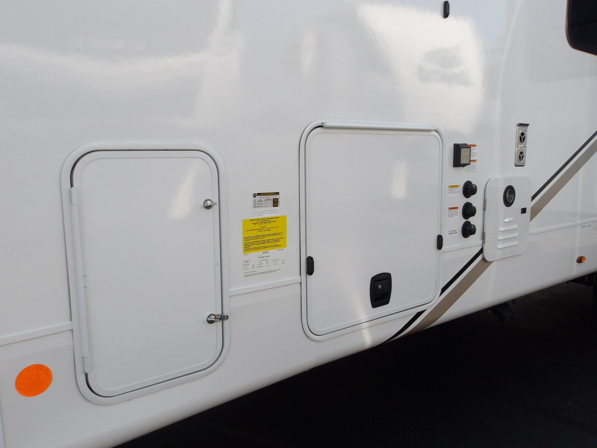 2027 Jayco 2027 Jayco Eagle SLE - thumbnail 14