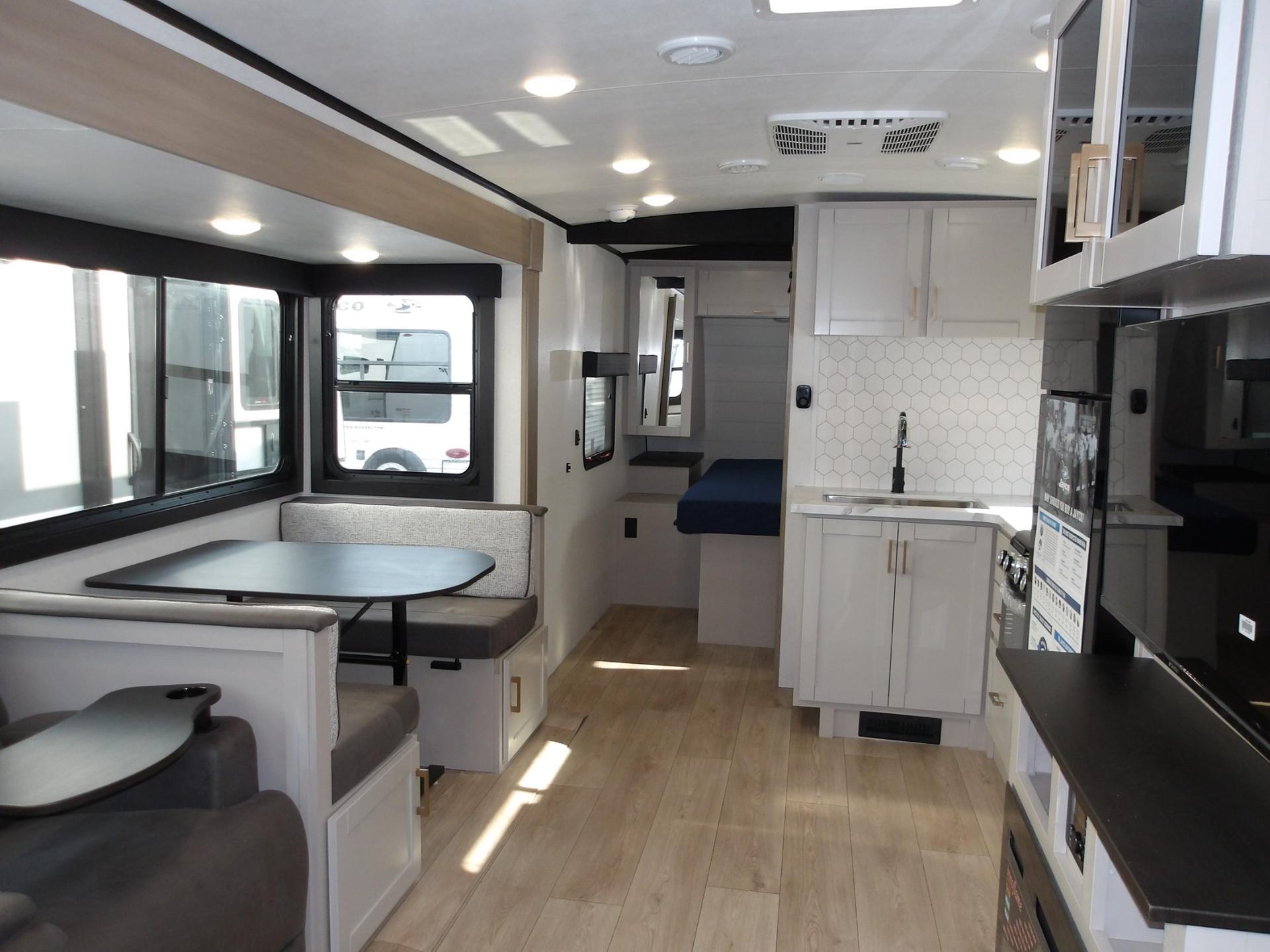2027 Jayco 2027 Jayco Jay Feather - thumbnail 10