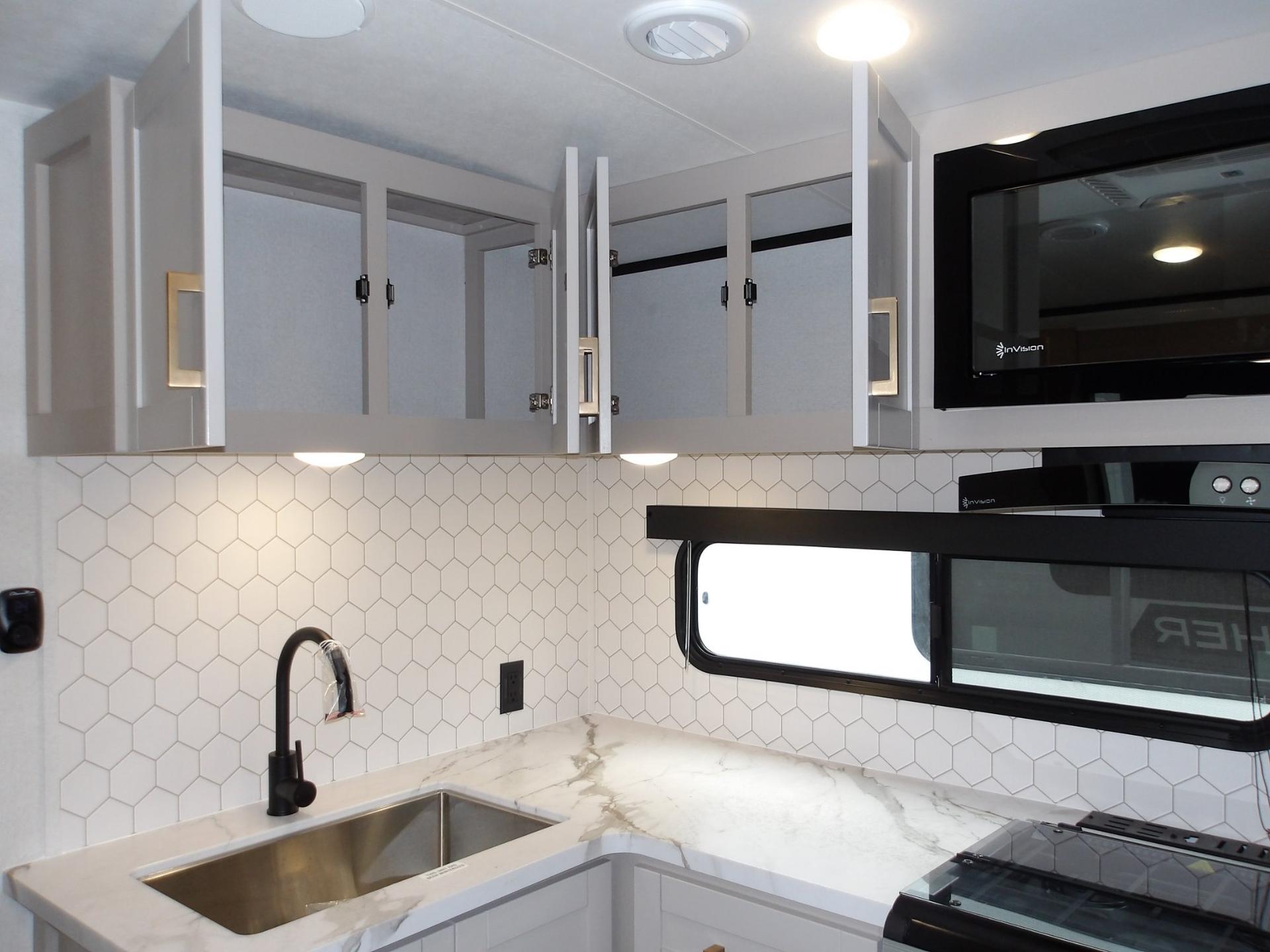 2027 Jayco 2027 Jayco Jay Feather - thumbnail 31