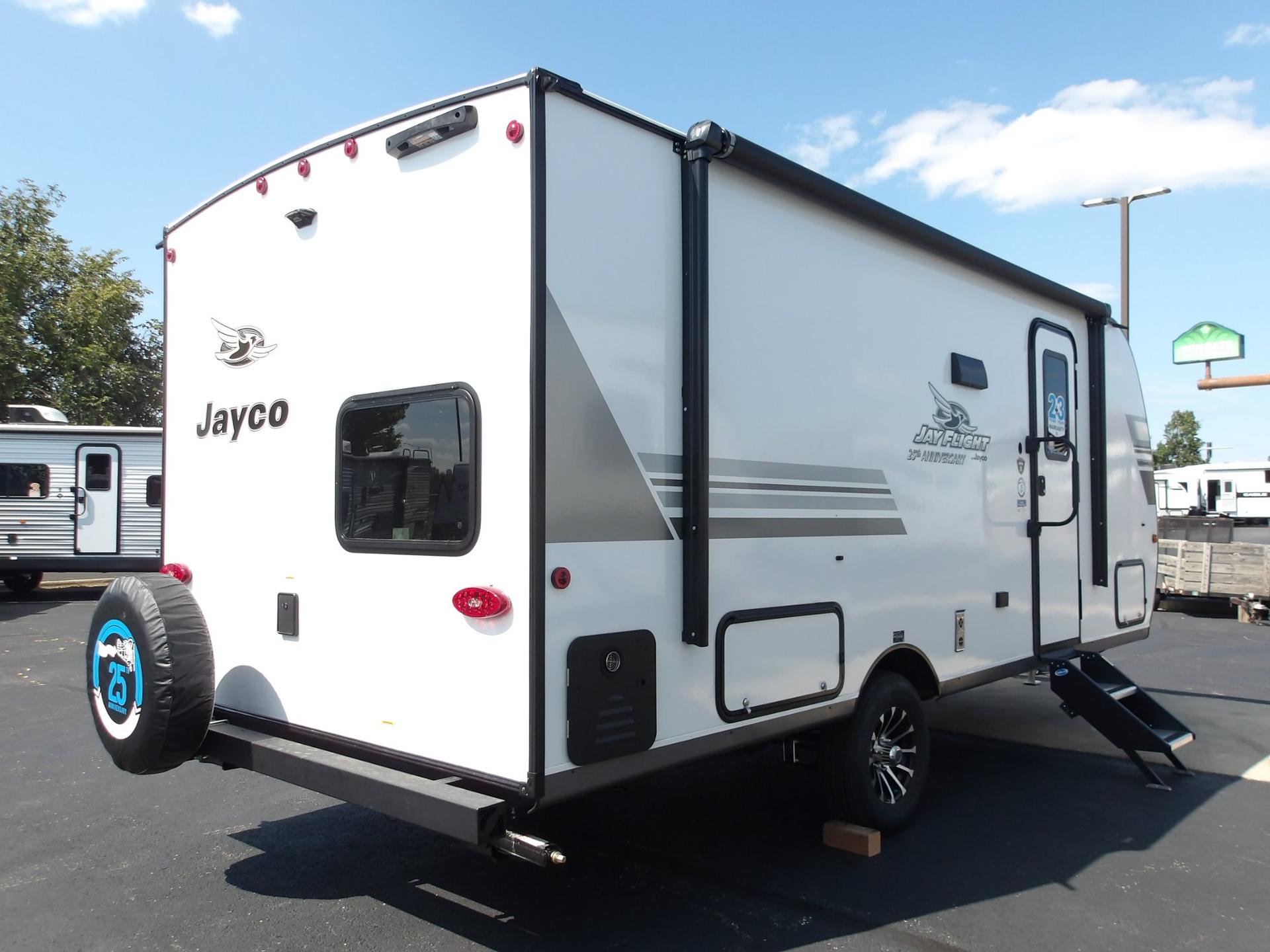 2027 Jayco 2027 Jayco Jay Flight - thumbnail 4