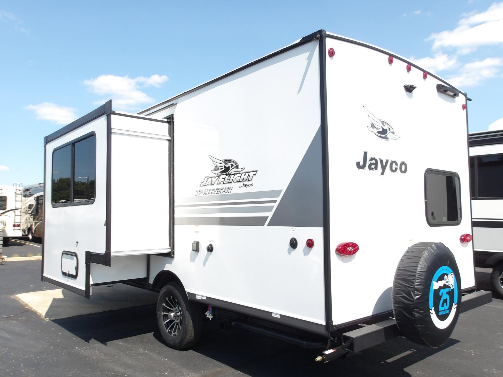 2027 Jayco 2027 Jayco Jay Flight - thumbnail 6