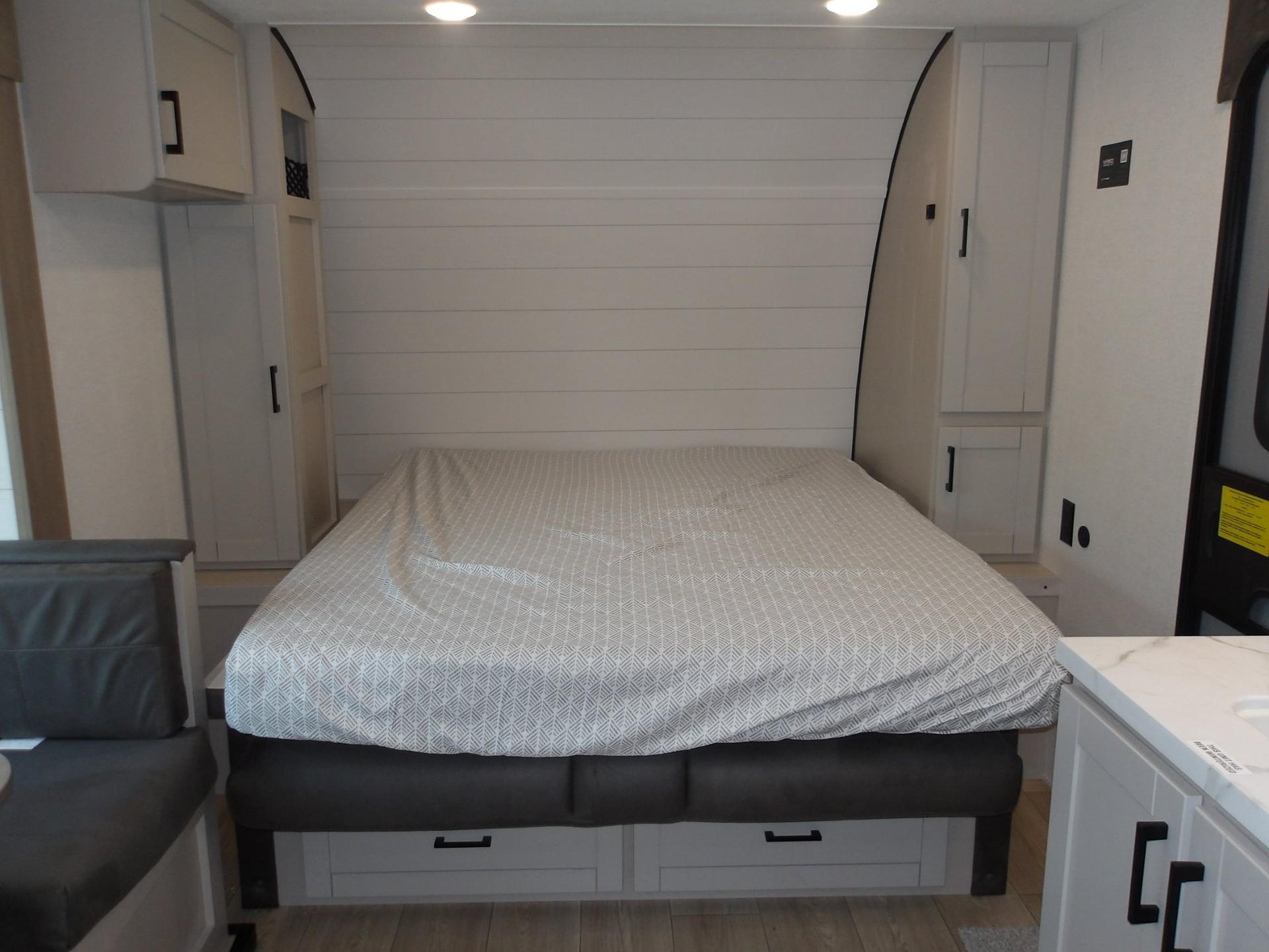 2027 Jayco 2027 Jayco Jay Flight - thumbnail 28