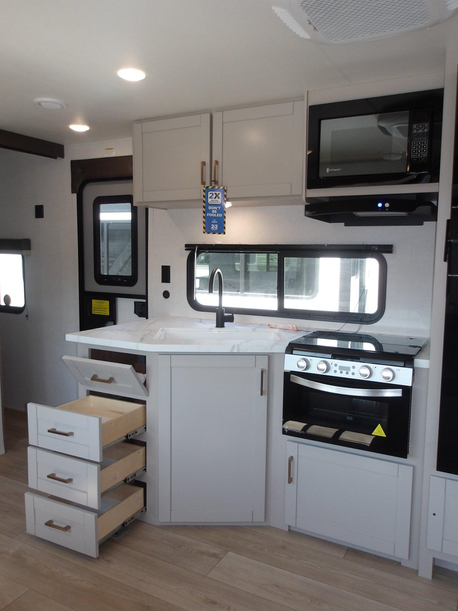 2027 Jayco 2027 Jayco Jay Flight - thumbnail 18