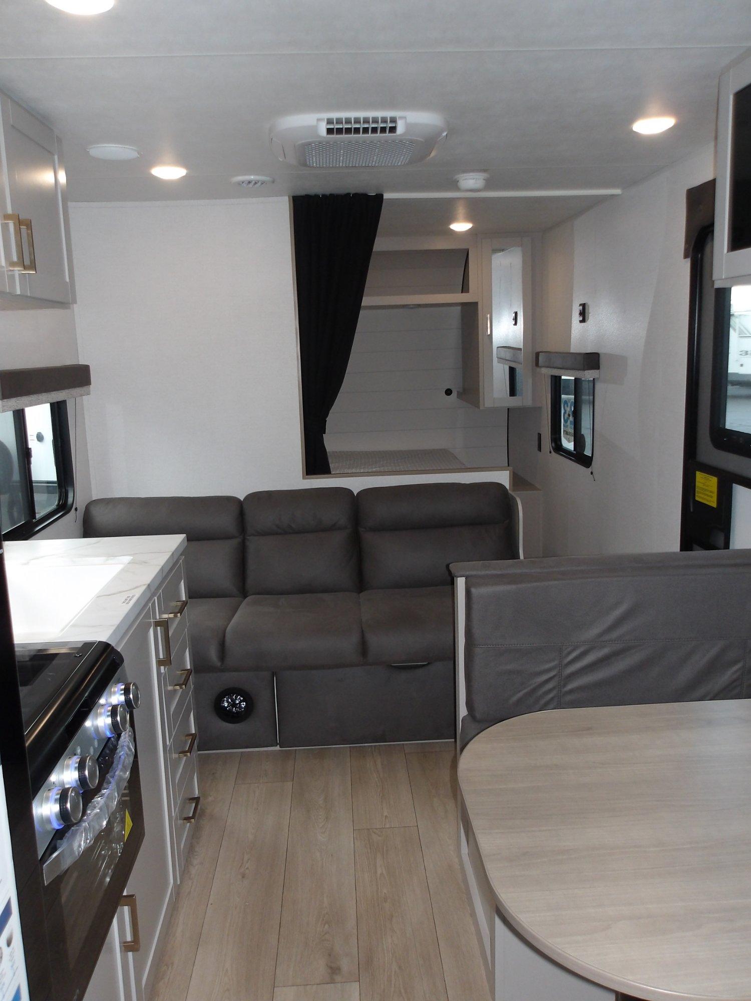 2027 Jayco 2027 Jayco Jay Flight - thumbnail 29