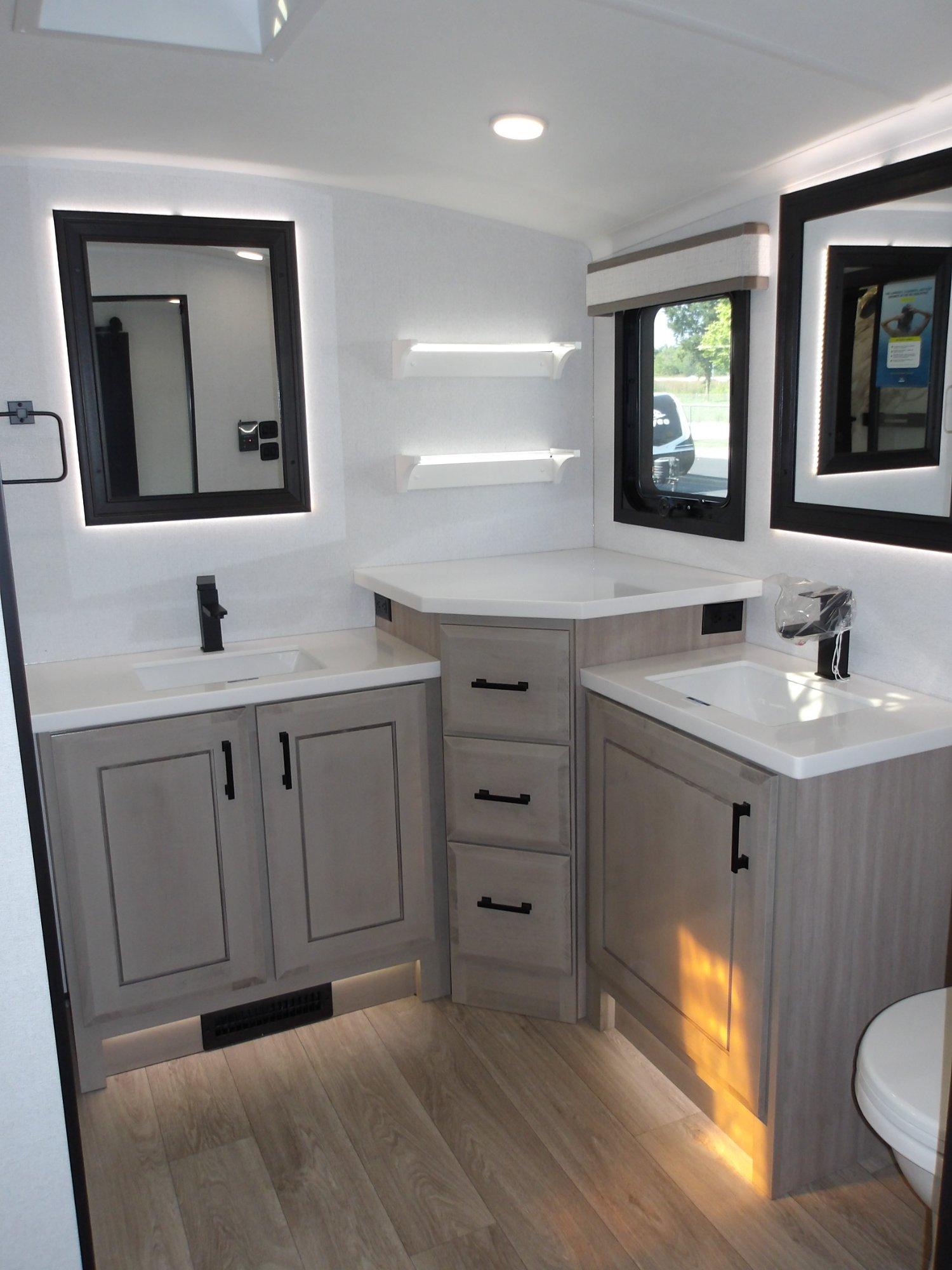 2027 Jayco 2027 Jayco Pinnacle - thumbnail 64