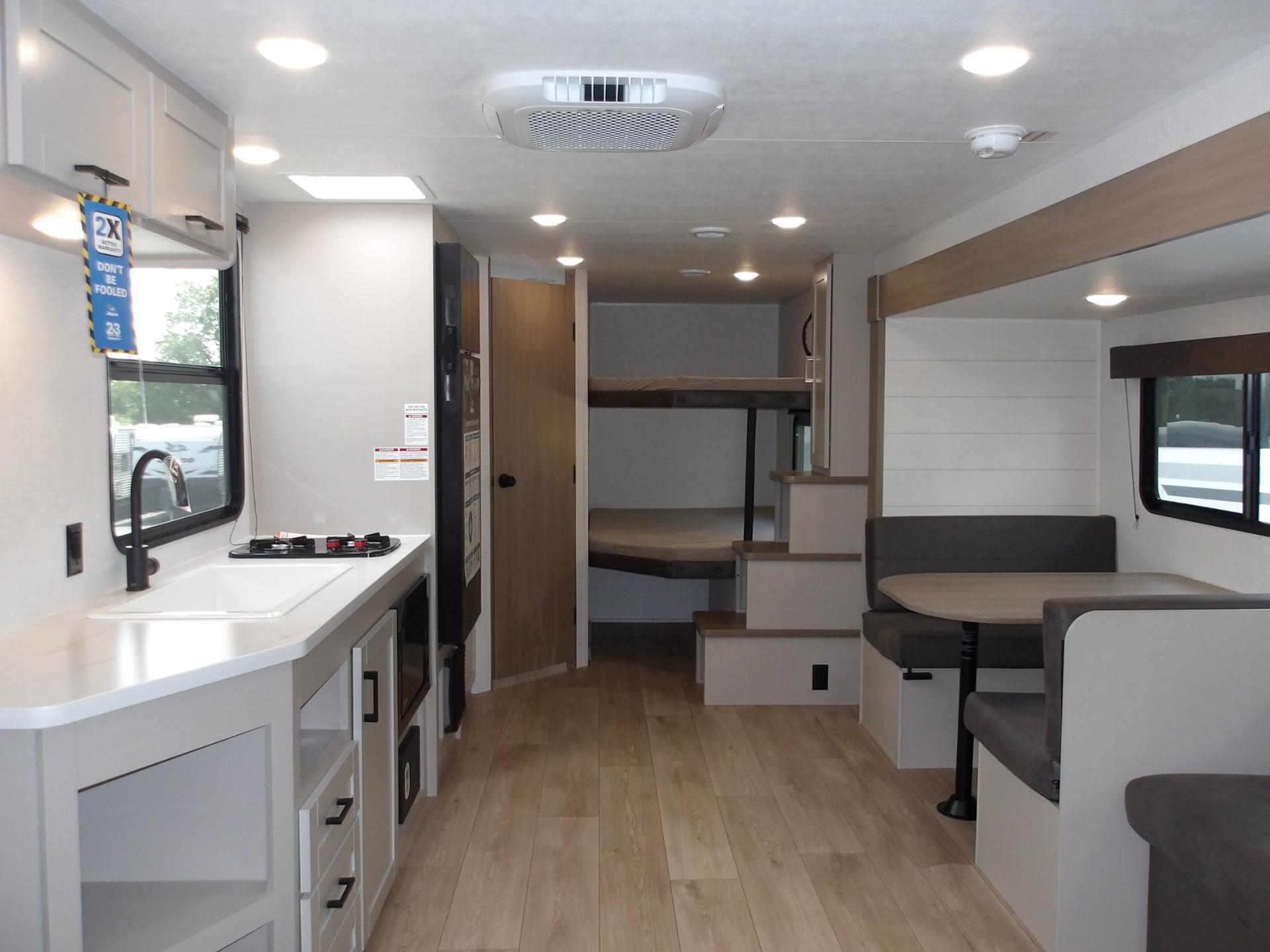 2027 Jayco 2027 Jayco Jay Flight - thumbnail 9