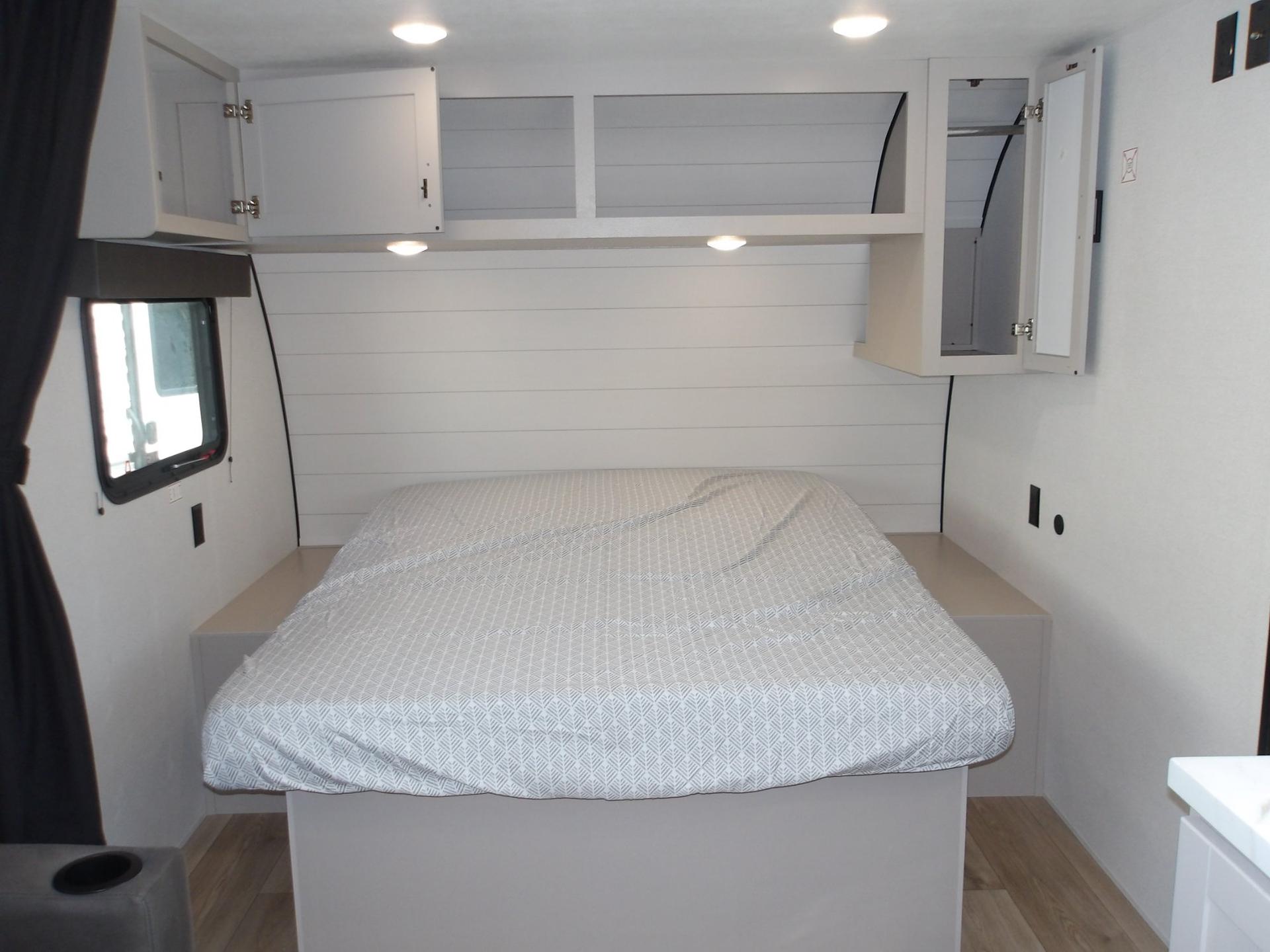 2027 Jayco 2027 Jayco Jay Flight - thumbnail 28