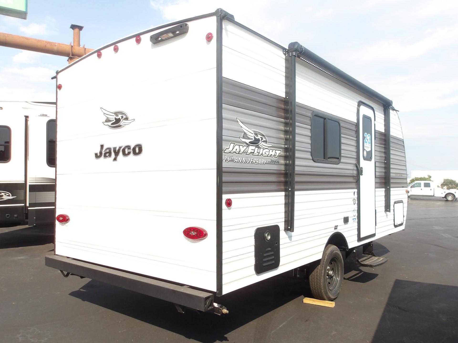 2027 Jayco 2027 Jayco Jay Flight - thumbnail 4