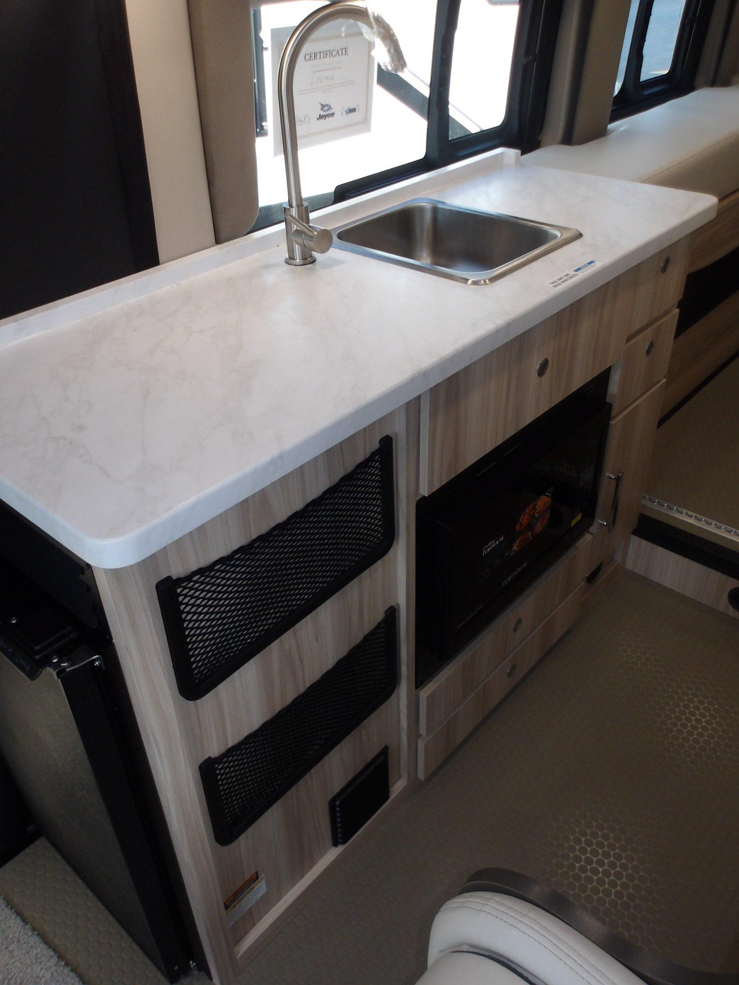2027 Jayco 2027 Jayco Swift - thumbnail 15