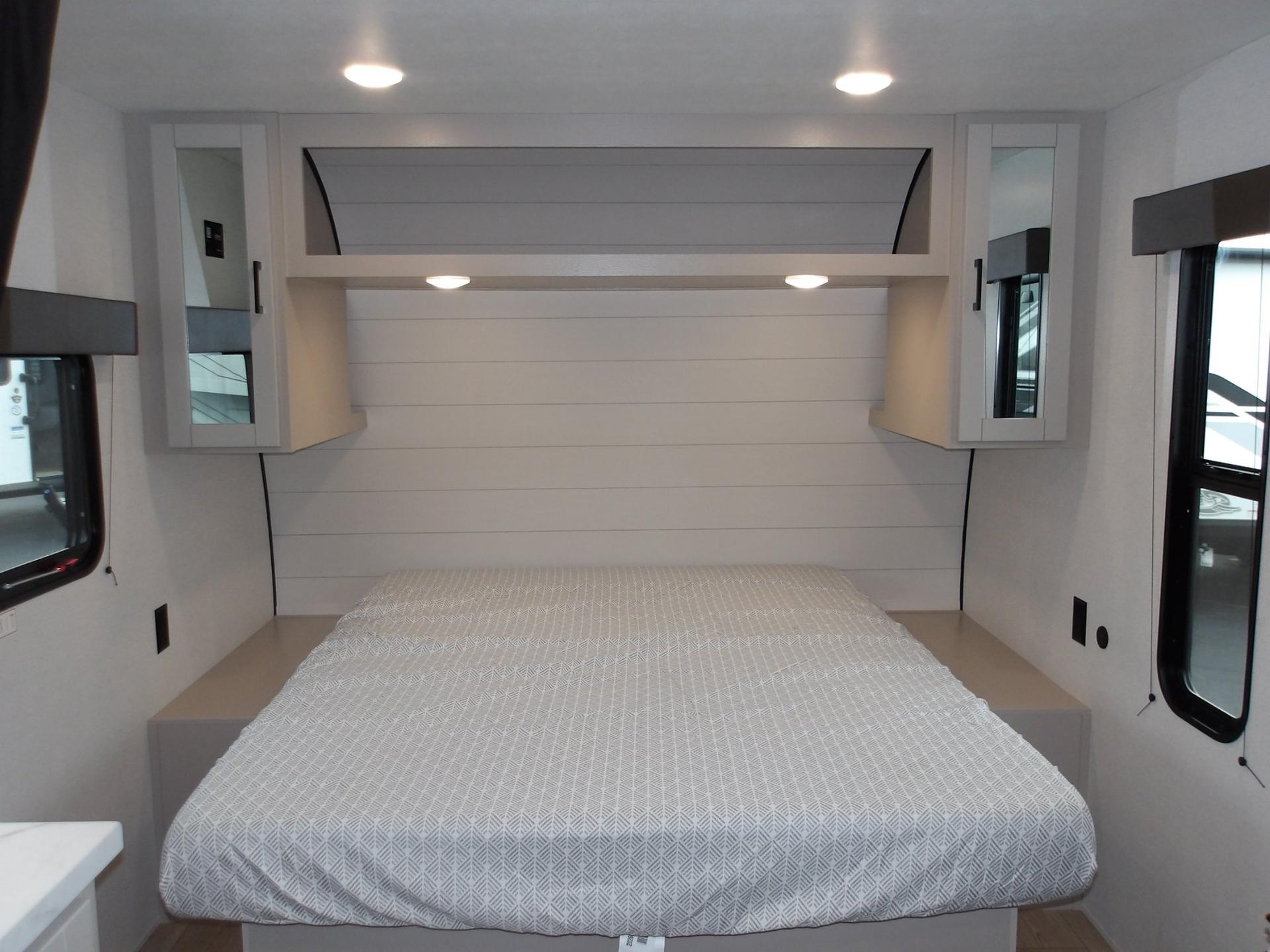 2027 Jayco 2027 Jayco Jay Flight - thumbnail 26
