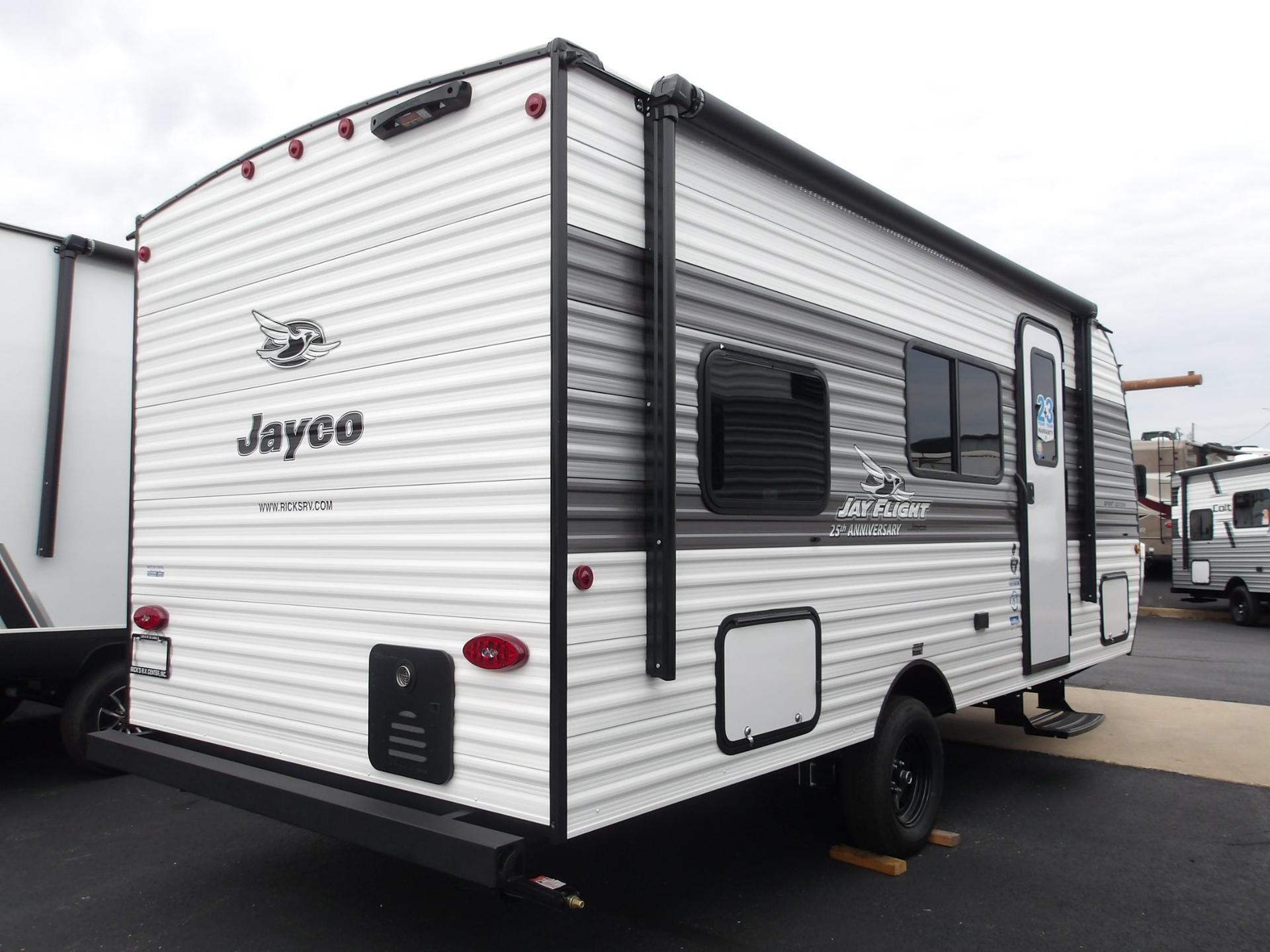 2027 Jayco 2027 Jayco Jay Flight - thumbnail 4