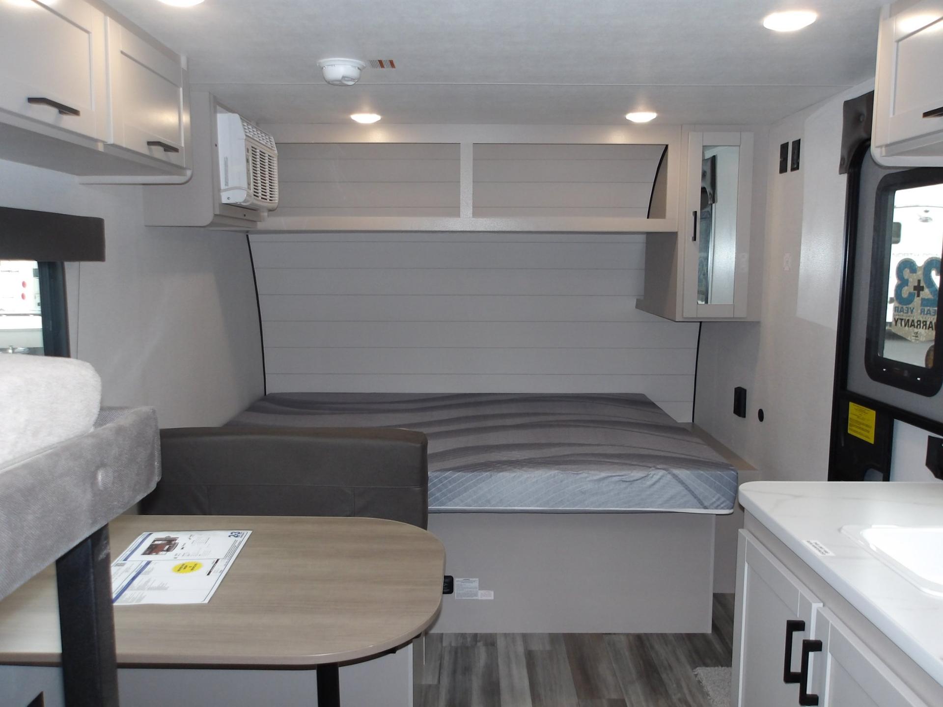 2027 Jayco 2027 Jayco Jay Flight - thumbnail 23