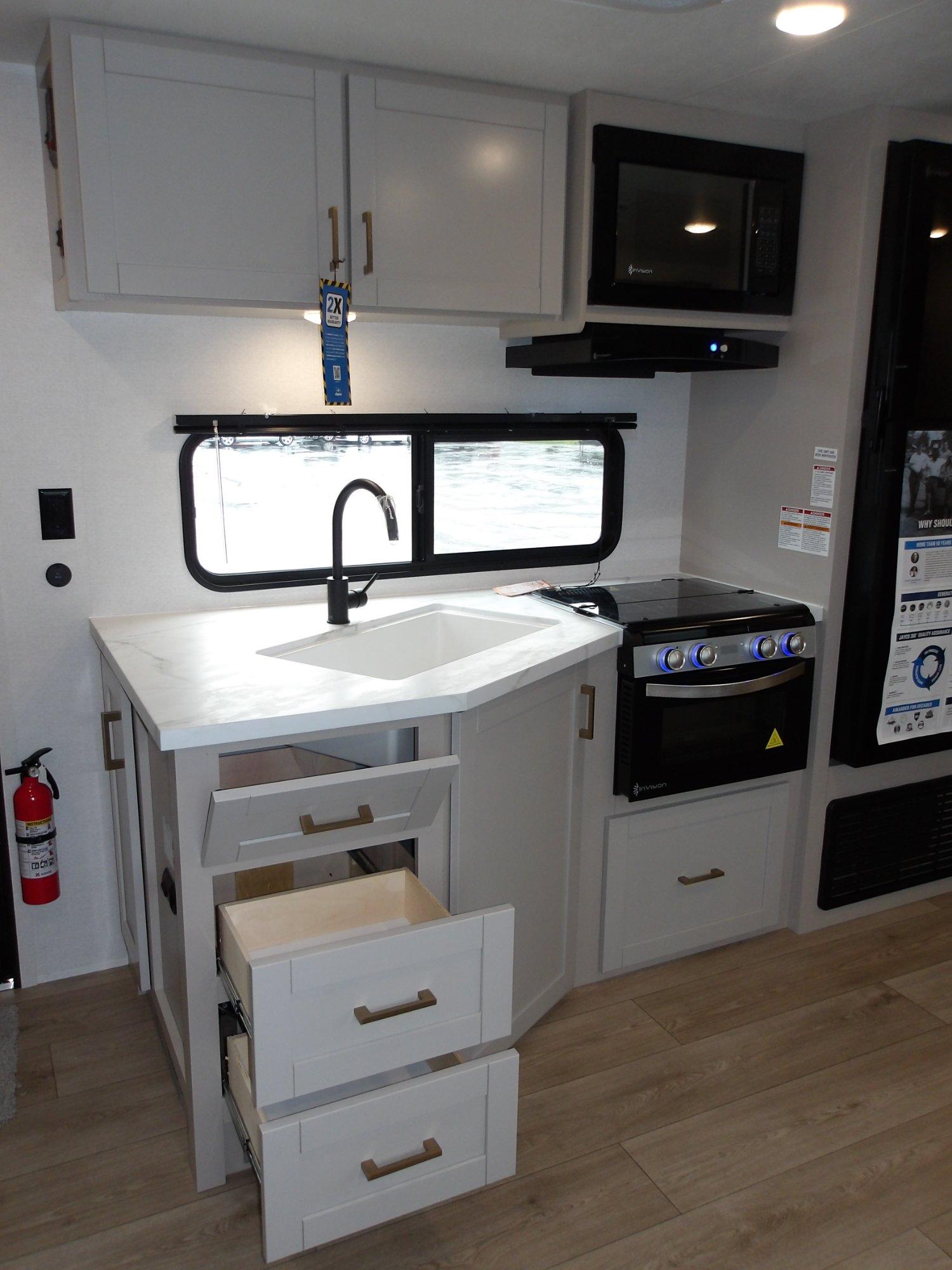 2027 Jayco 2027 Jayco Jay Flight - thumbnail 19