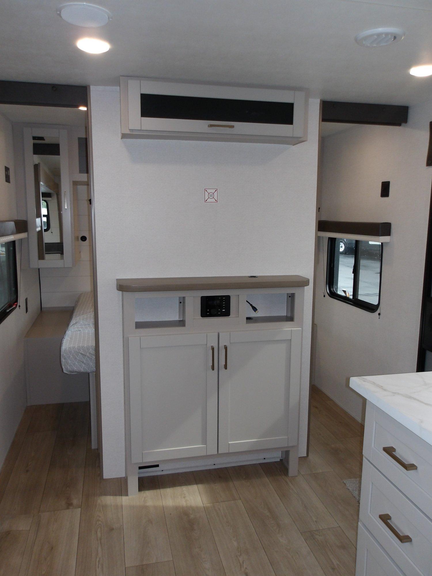 2027 Jayco 2027 Jayco Jay Flight - thumbnail 35