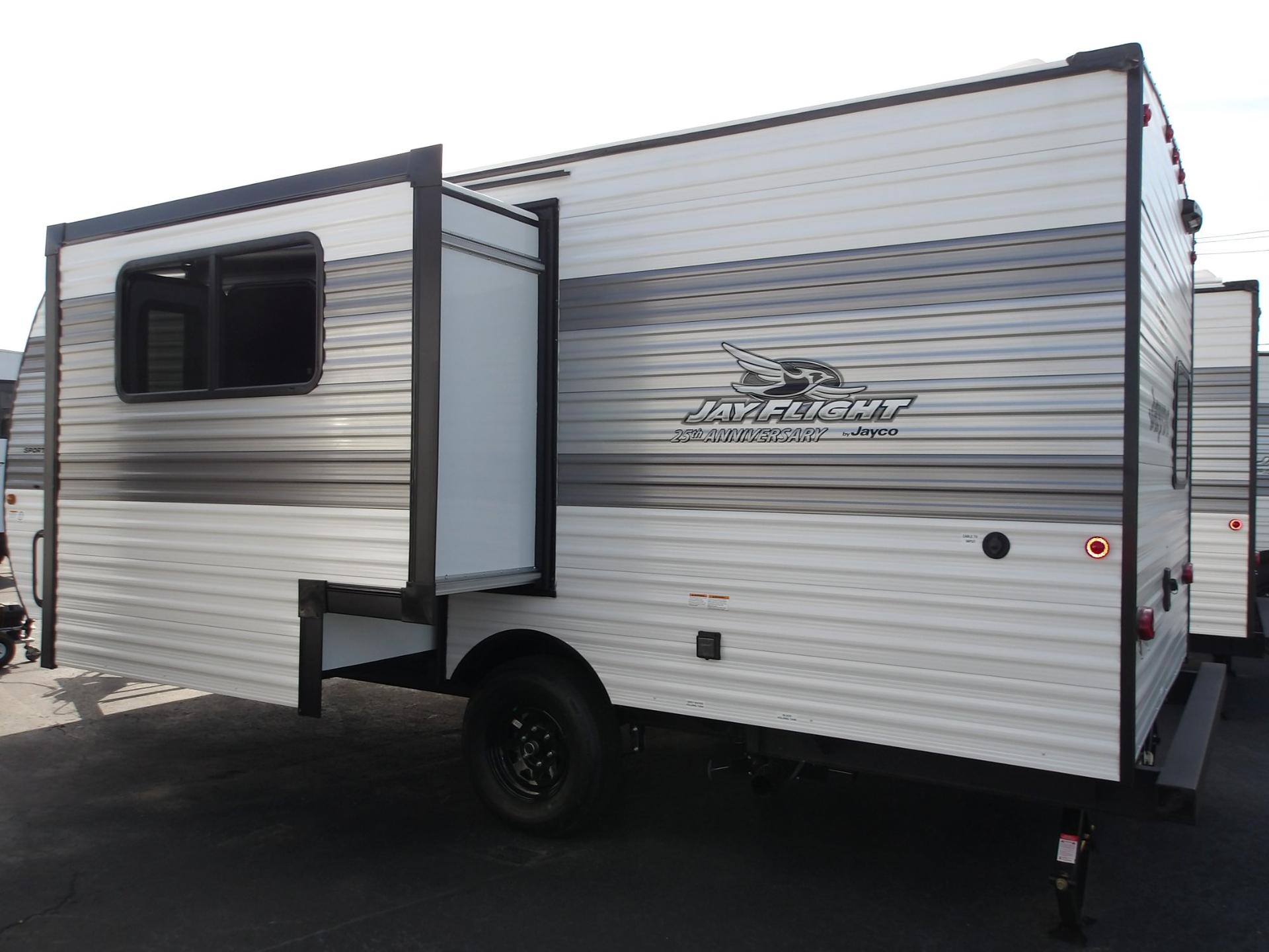 2027 Jayco 2027 Jayco Jay Flight - thumbnail 6