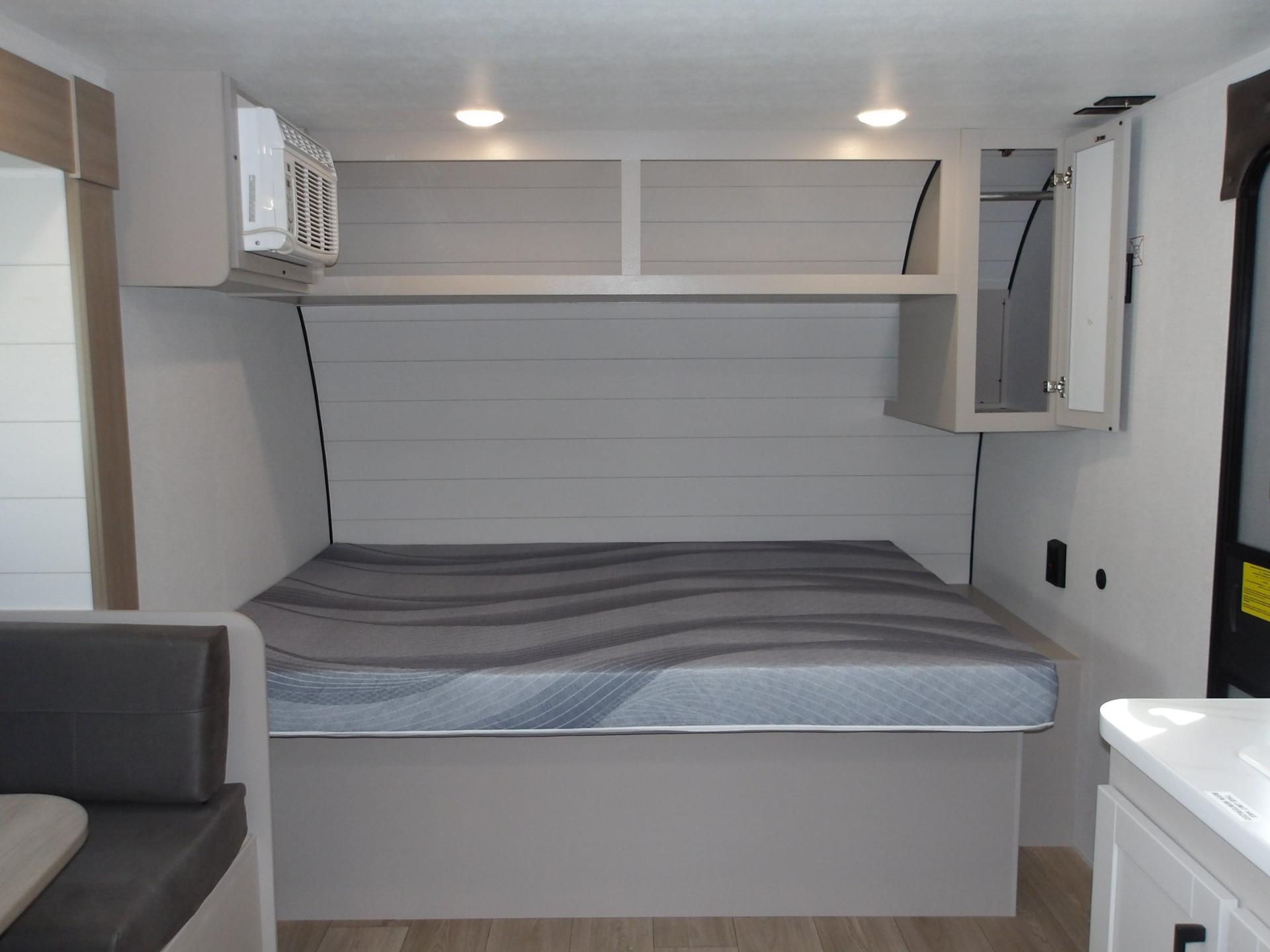 2027 Jayco 2027 Jayco Jay Flight - thumbnail 27