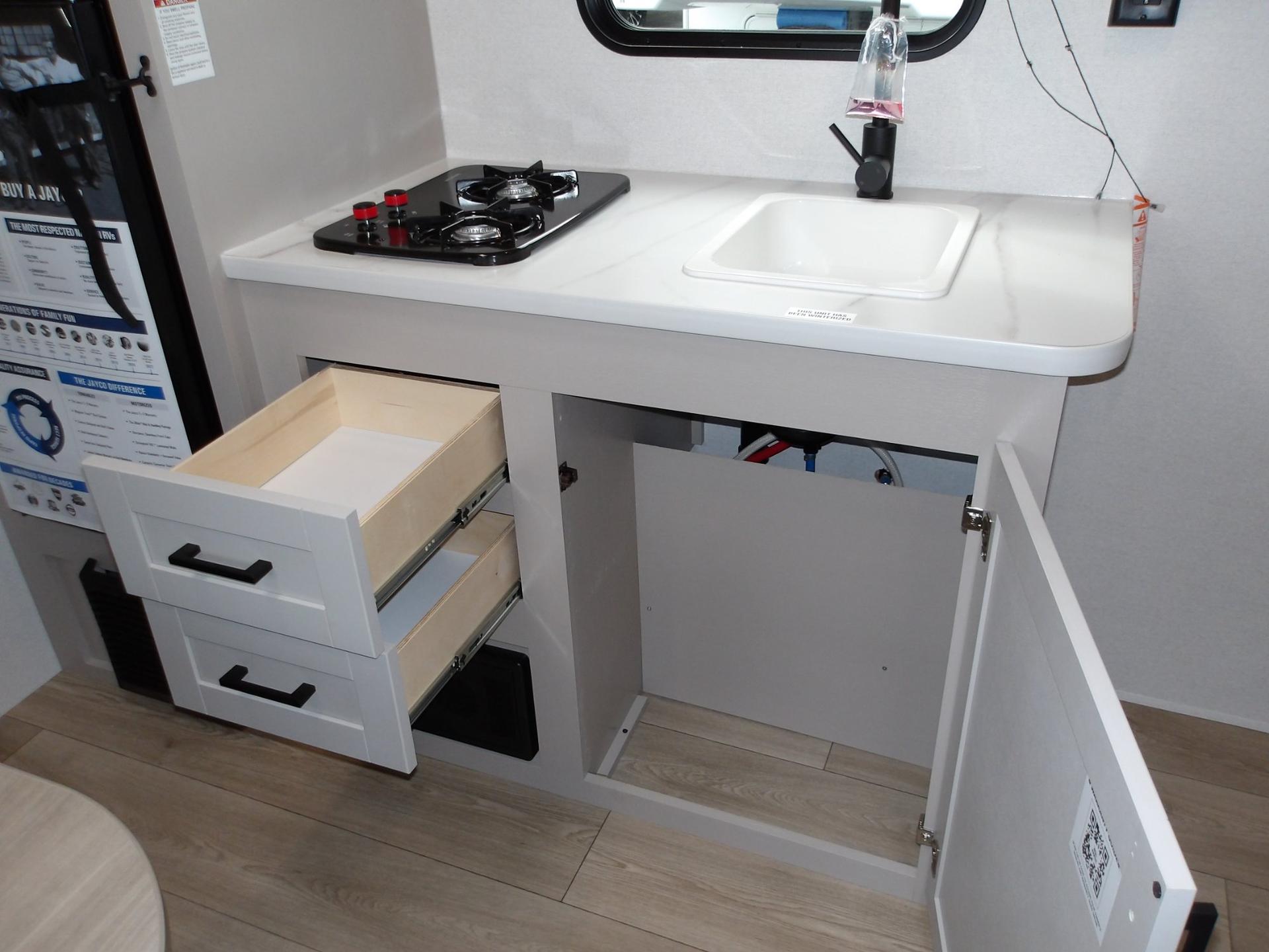 2027 Jayco 2027 Jayco Jay Flight - thumbnail 10