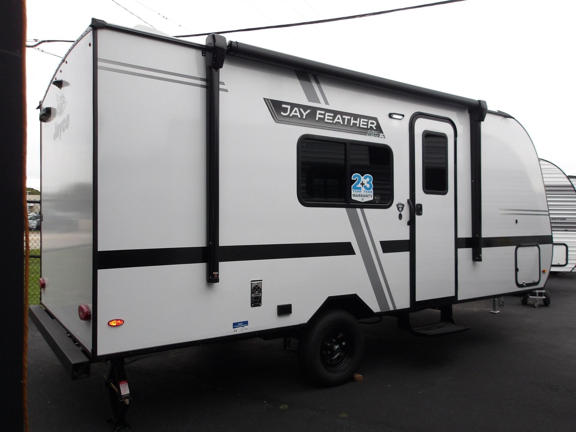 2027 Jayco 2027 Jayco Jay Feather Air SL - thumbnail 4