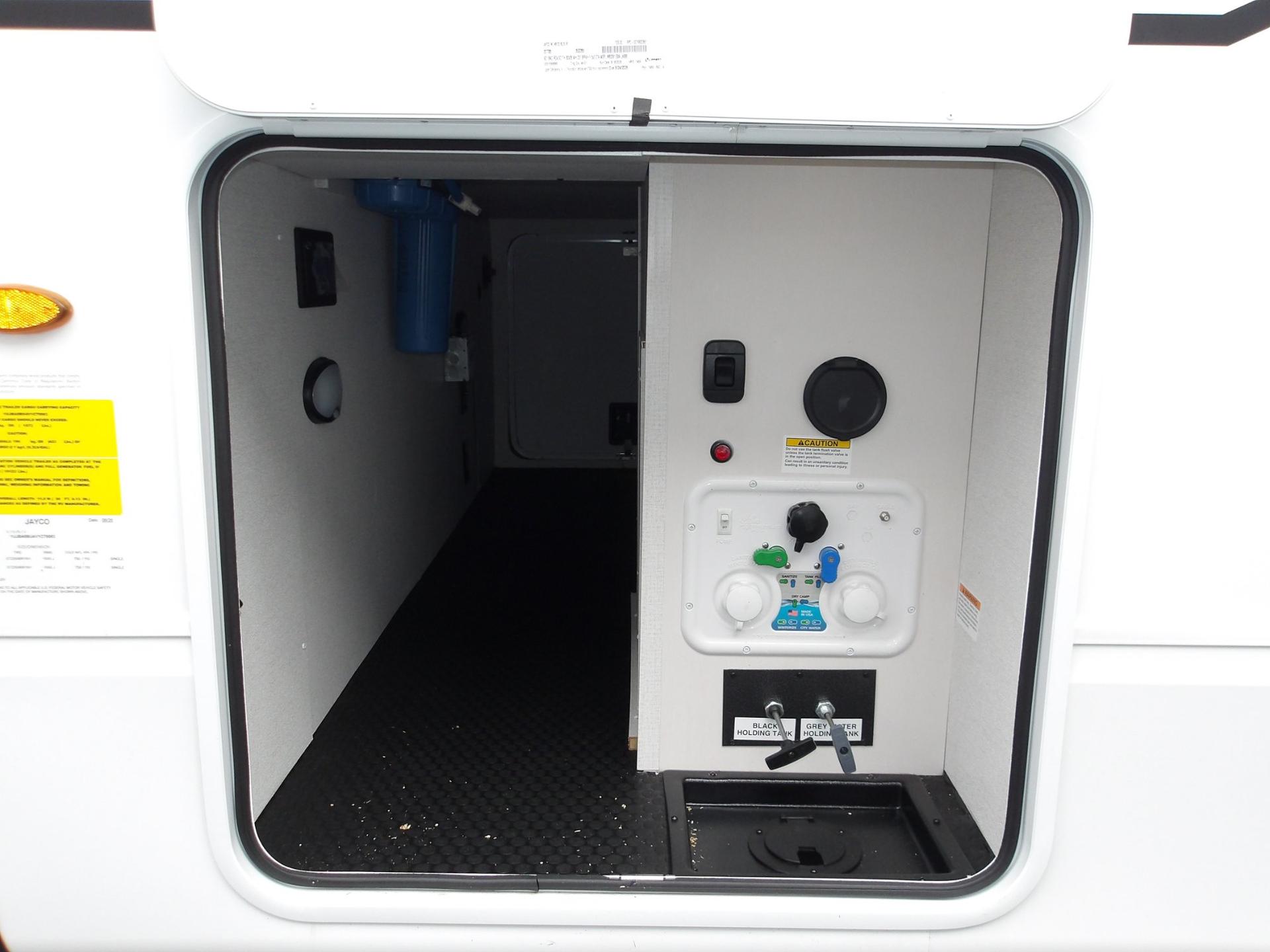 2027 Jayco 2027 Jayco Eagle - thumbnail 10
