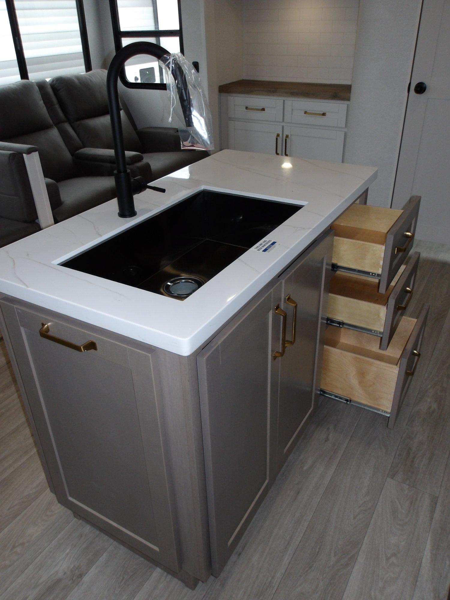 2027 Jayco 2027 Jayco Eagle - thumbnail 25
