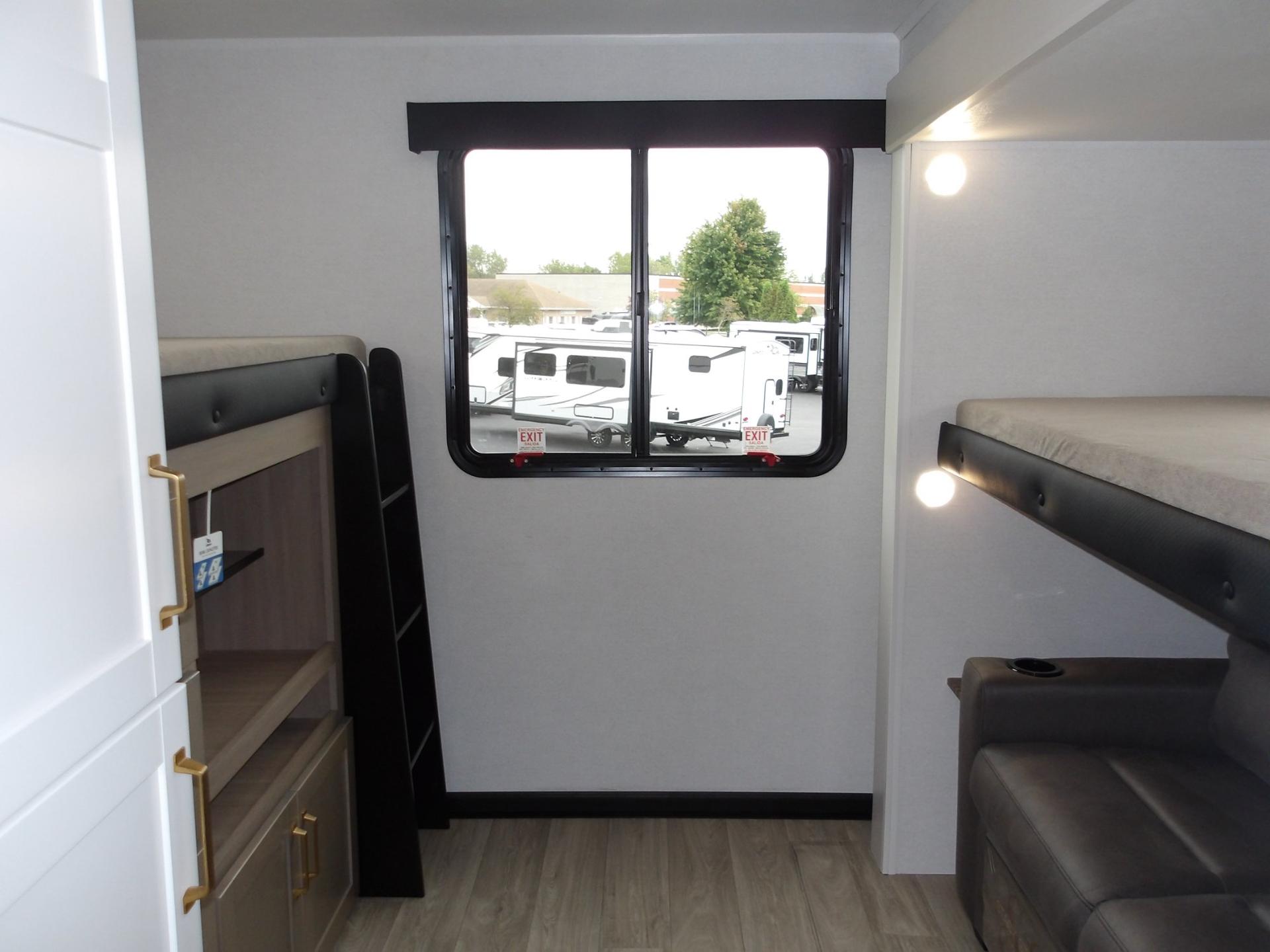 2027 Jayco 2027 Jayco Eagle - thumbnail 40