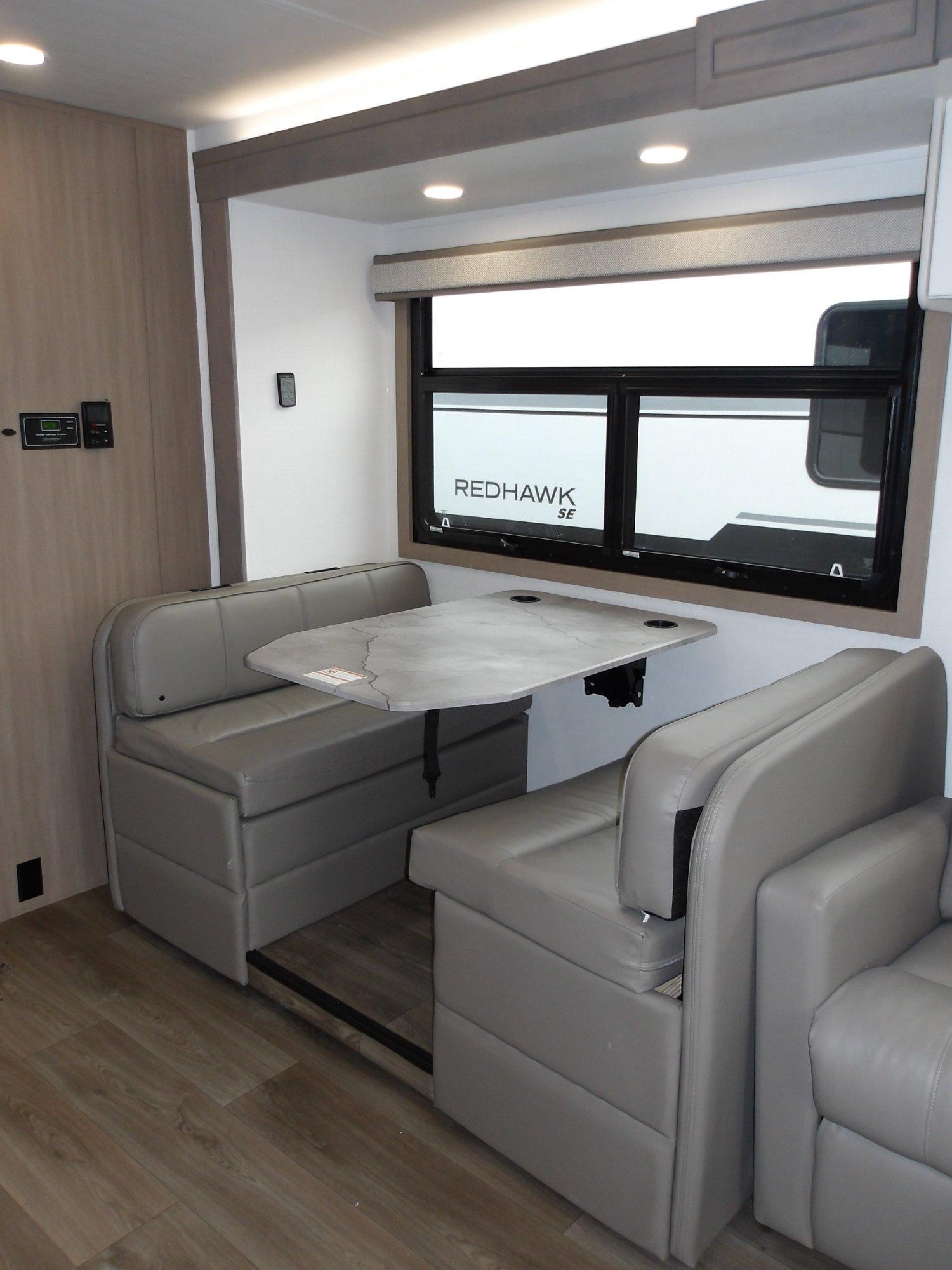 2027 Jayco 2027 Jayco Greyhawk - thumbnail 23