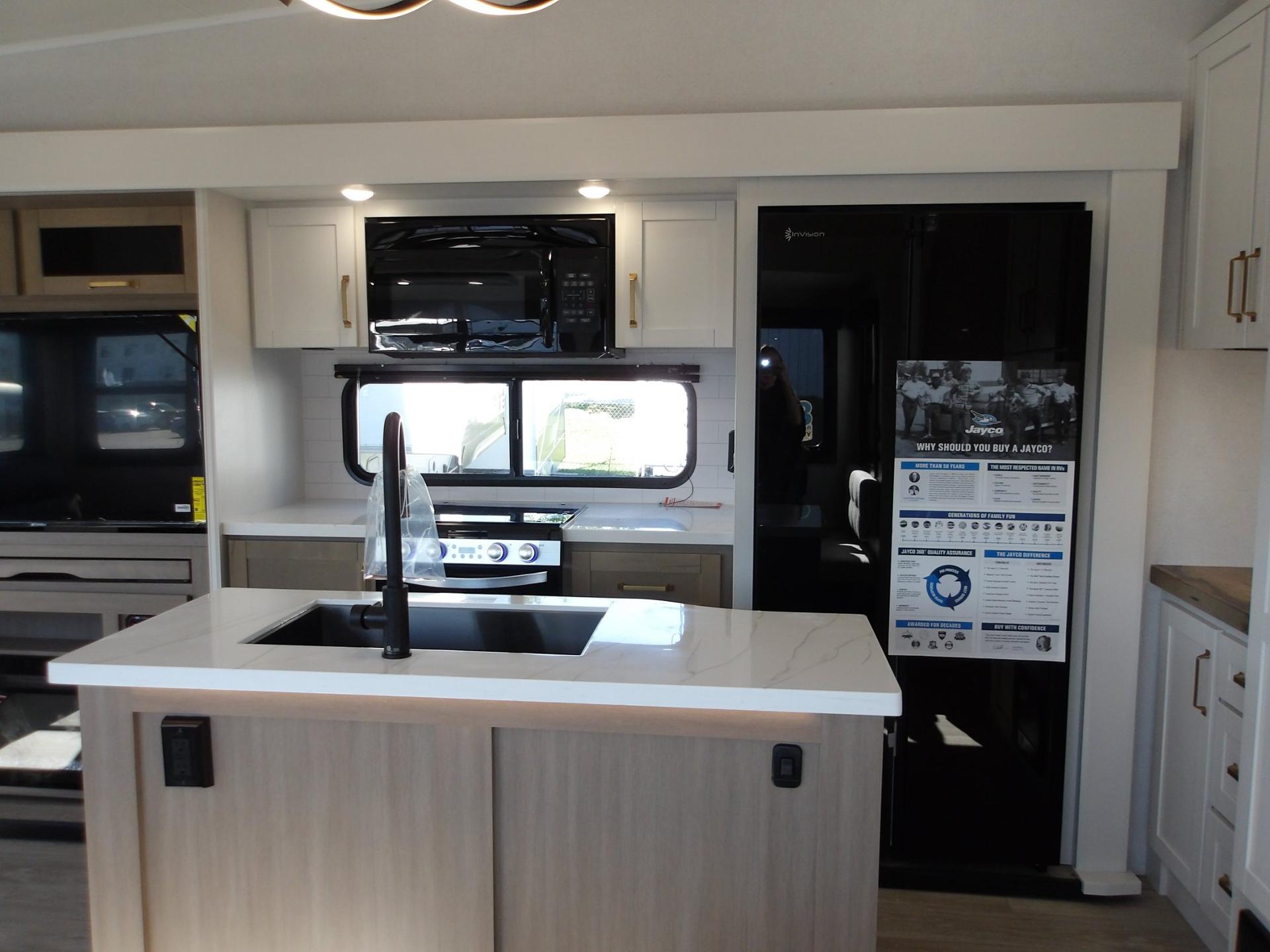 2027 Jayco 2027 Jayco Eagle - thumbnail 16