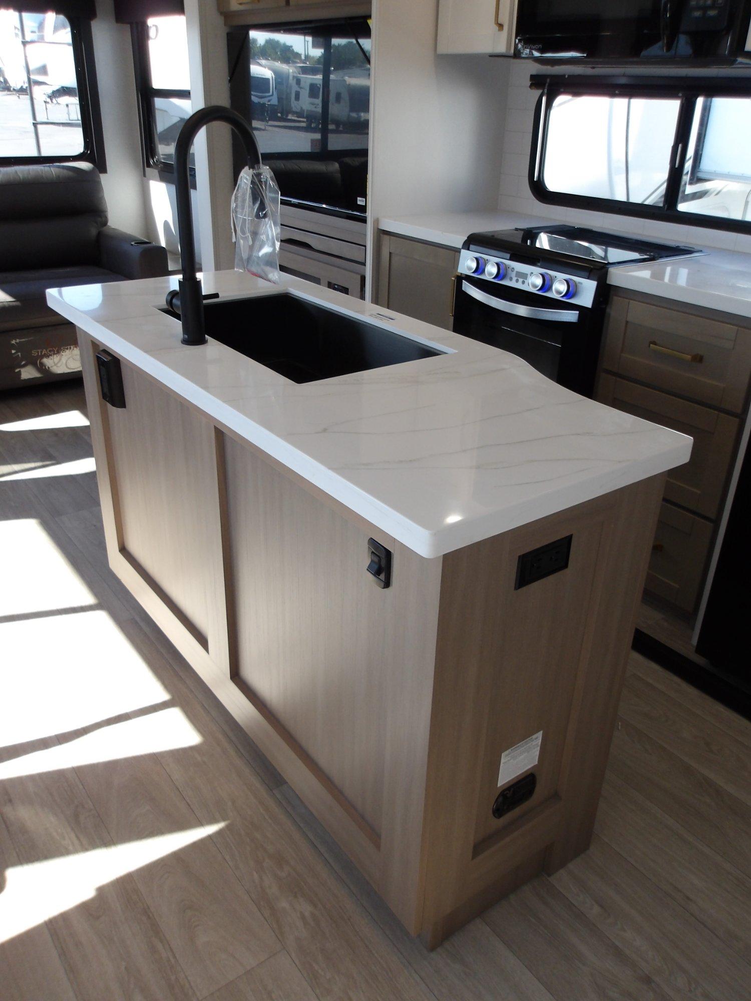 2027 Jayco 2027 Jayco Eagle - thumbnail 19