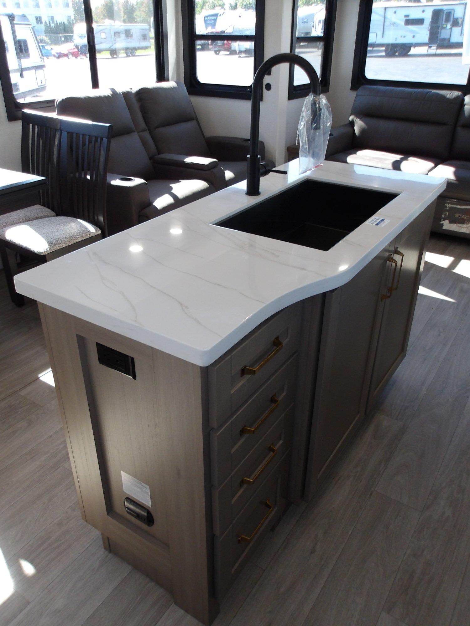 2027 Jayco 2027 Jayco Eagle - thumbnail 20